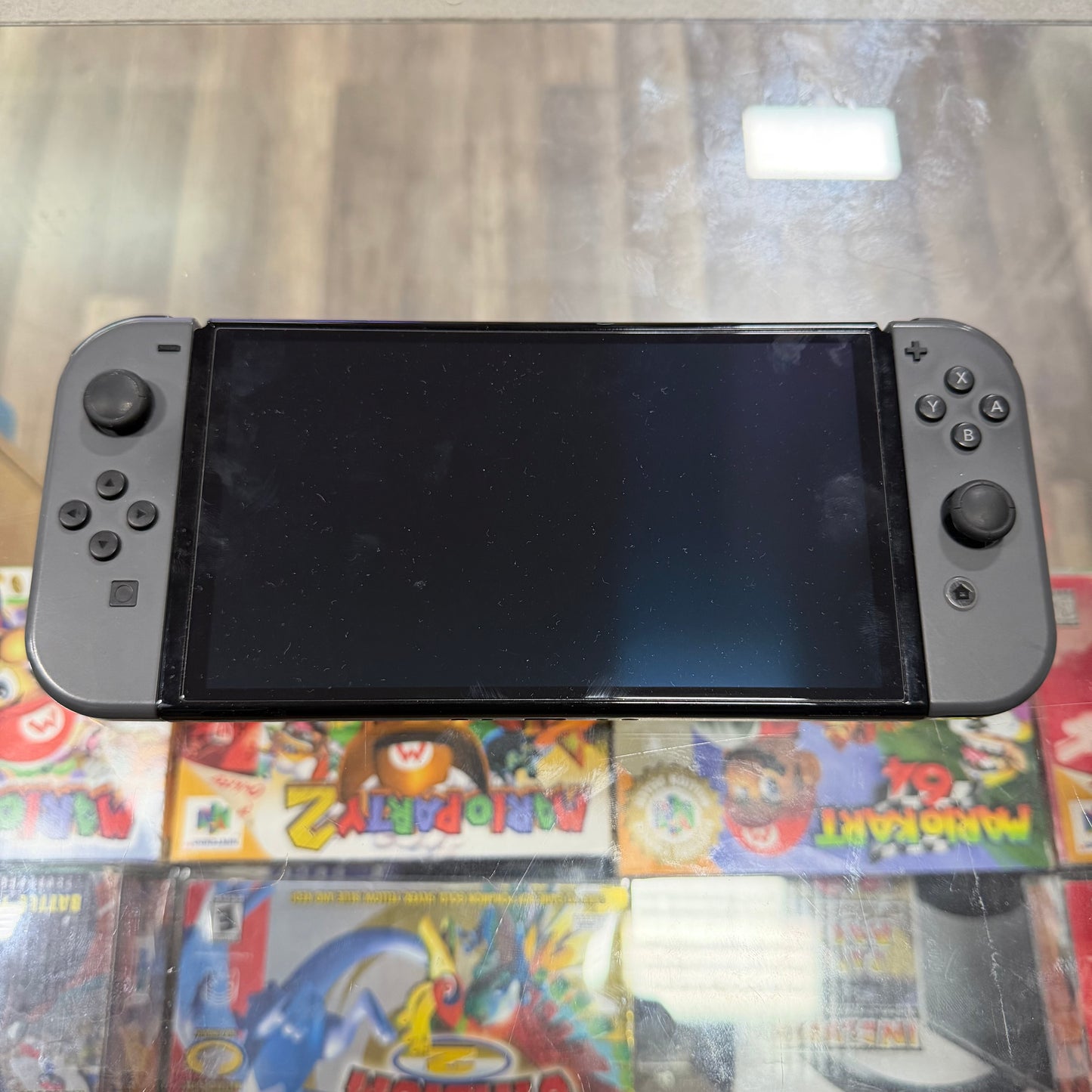 Nintendo Switch OLED (Charger included) (NO DOCK)