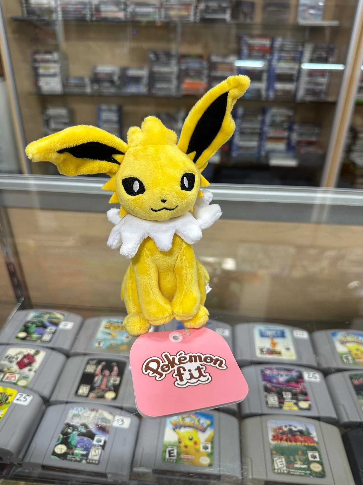 Jolteon Pokémon Center Exclusive Pokemon Fit Plush Authentic