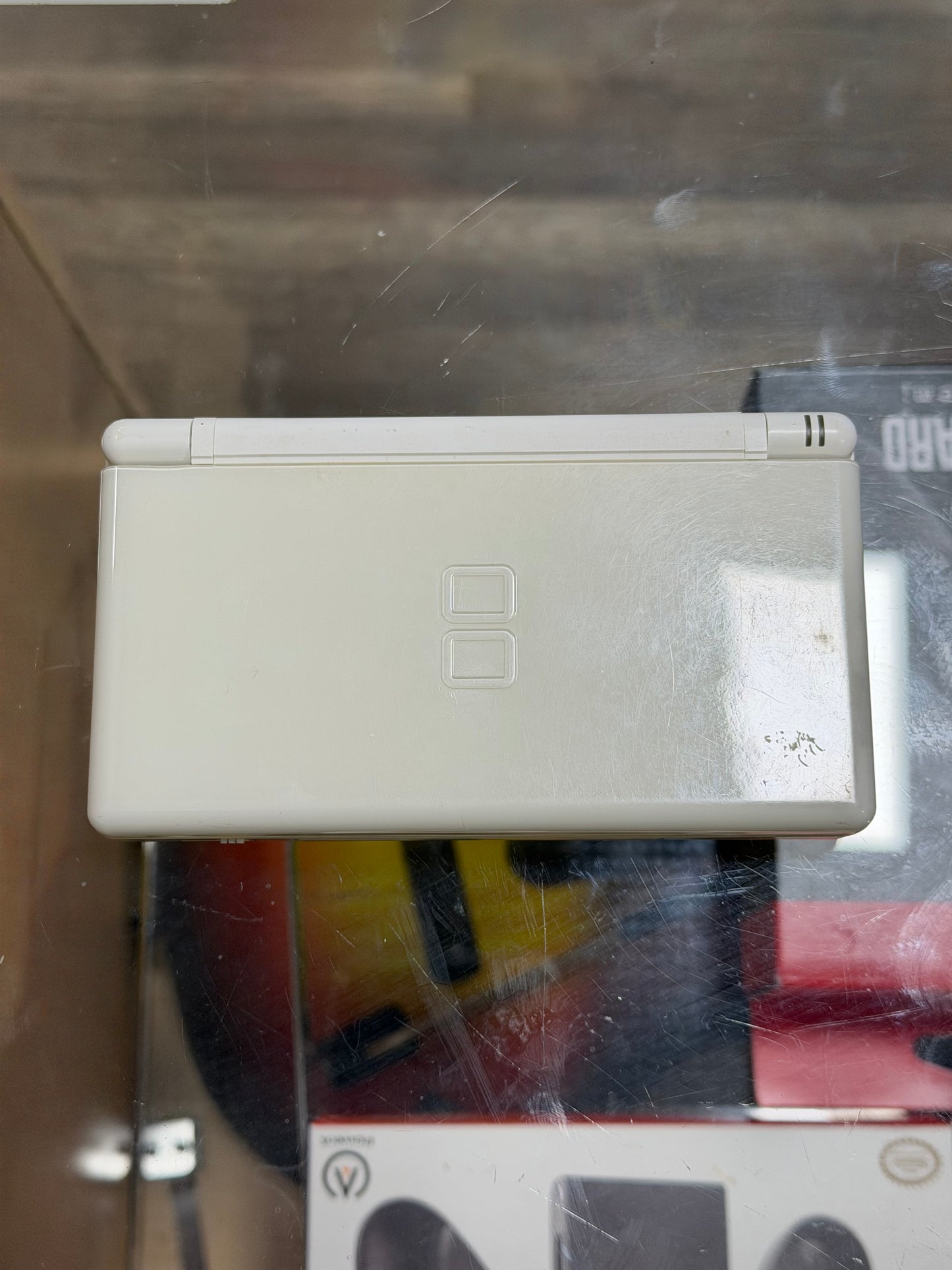 White Nintendo DS Lite with Charger 723