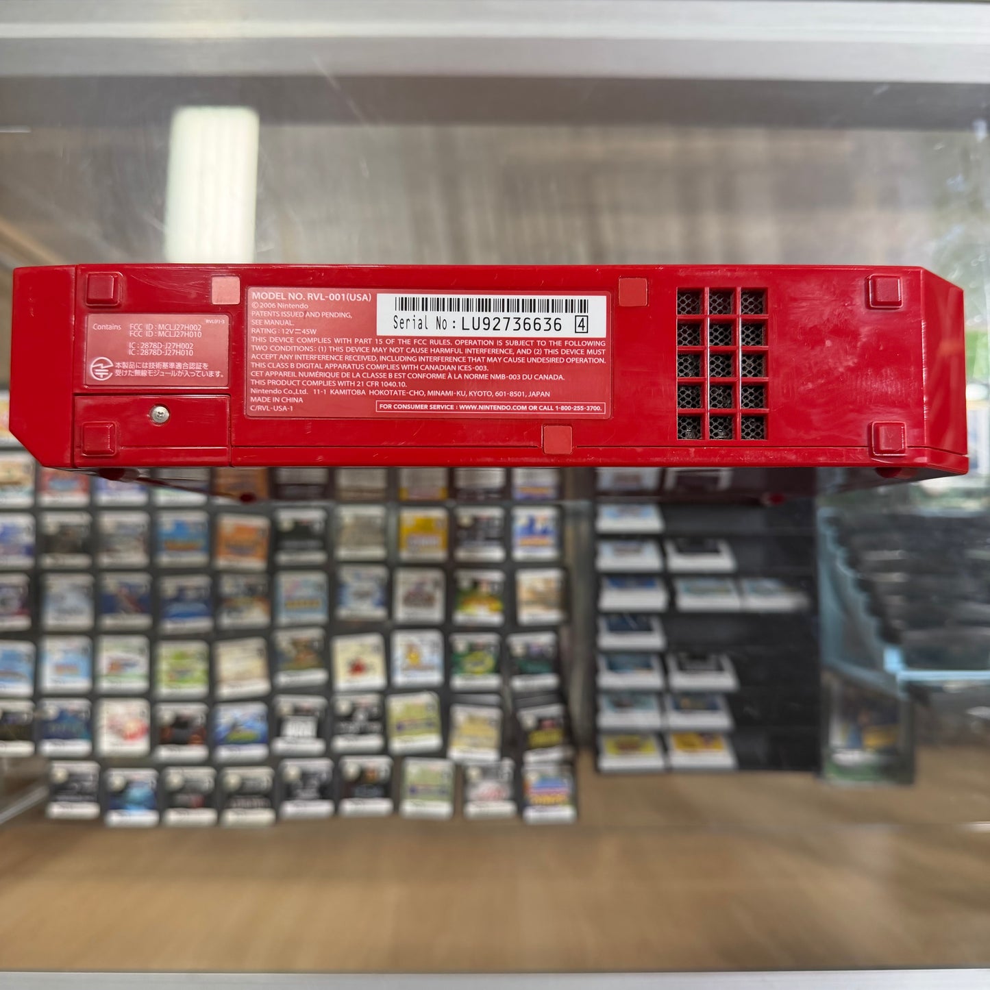 Red Nintendo Wii System Wii (all cables, controllers included)