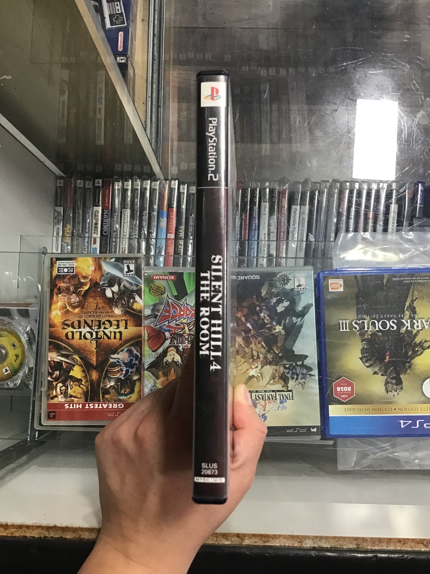 Silent Hill 4 The Room PlayStation 2 Case and Manual ONLY