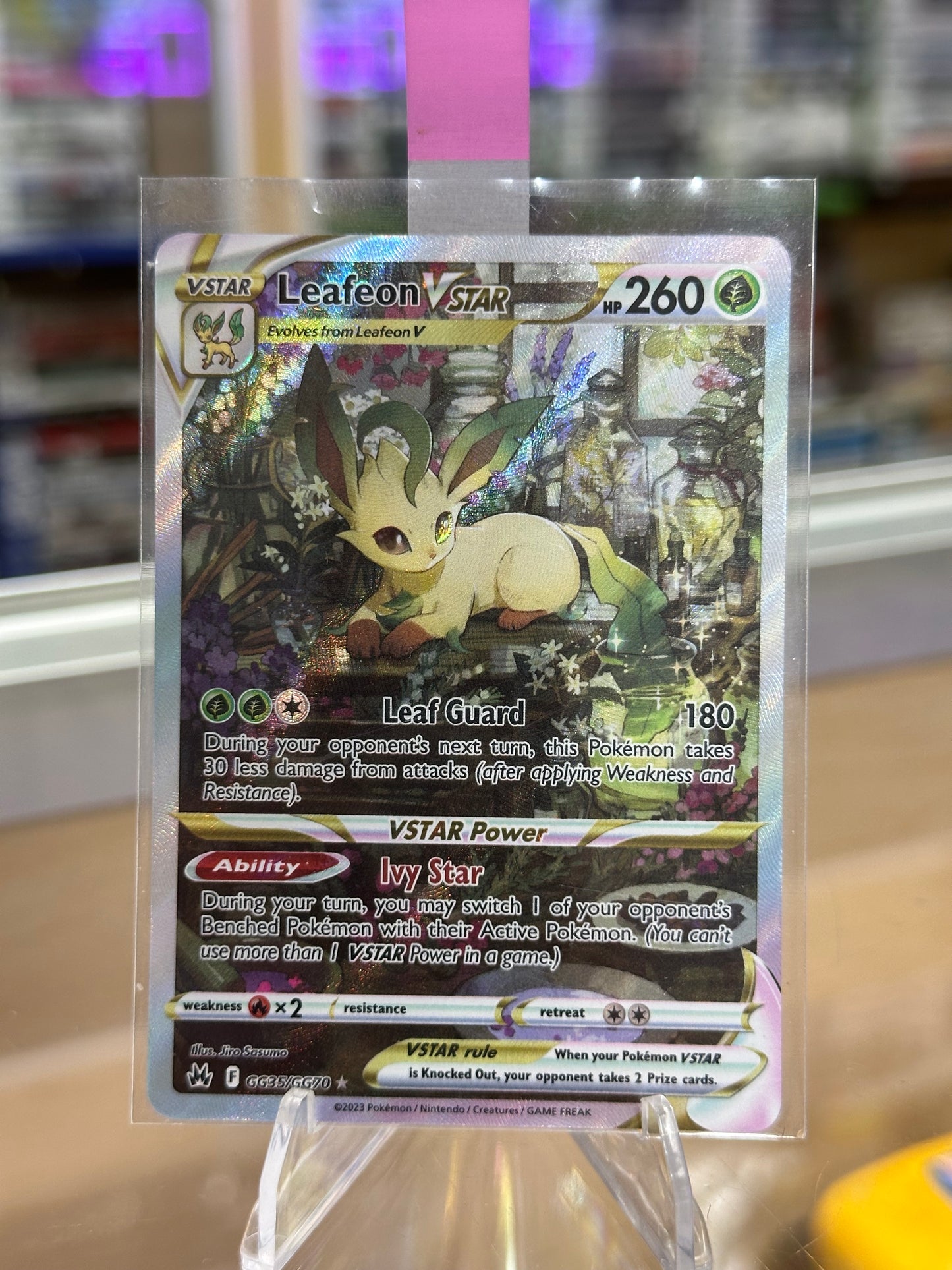Leafeon VSTAR - Crown Zenith: Galarian Gallery Near Mint
