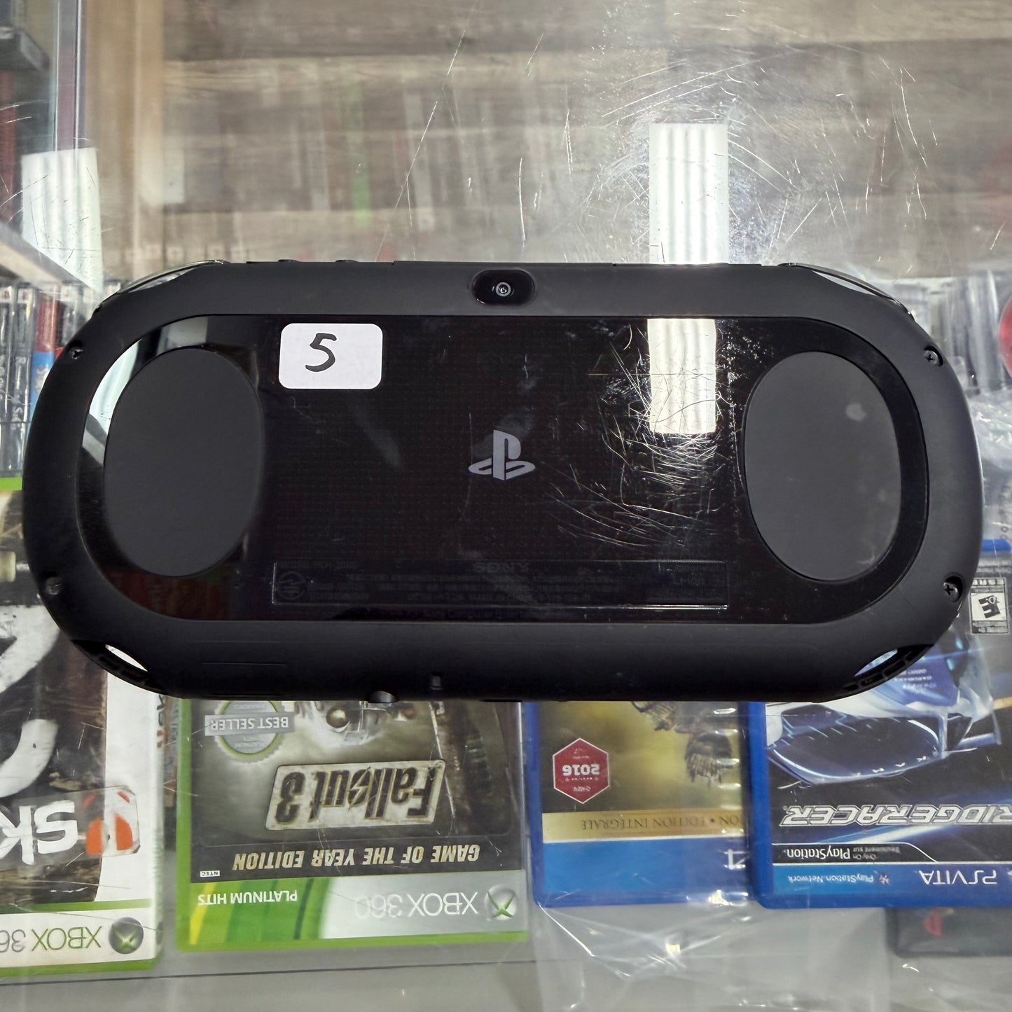 Black Playstation Vita 2000 Handheld System with Charger (JP) (Region Free)
