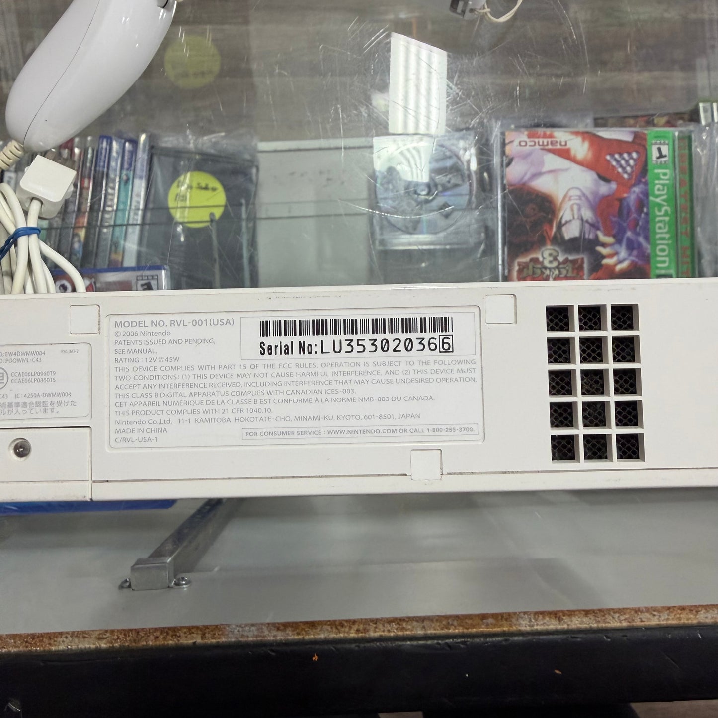 Nintendo Wii System with all wires and Controllers (366)
