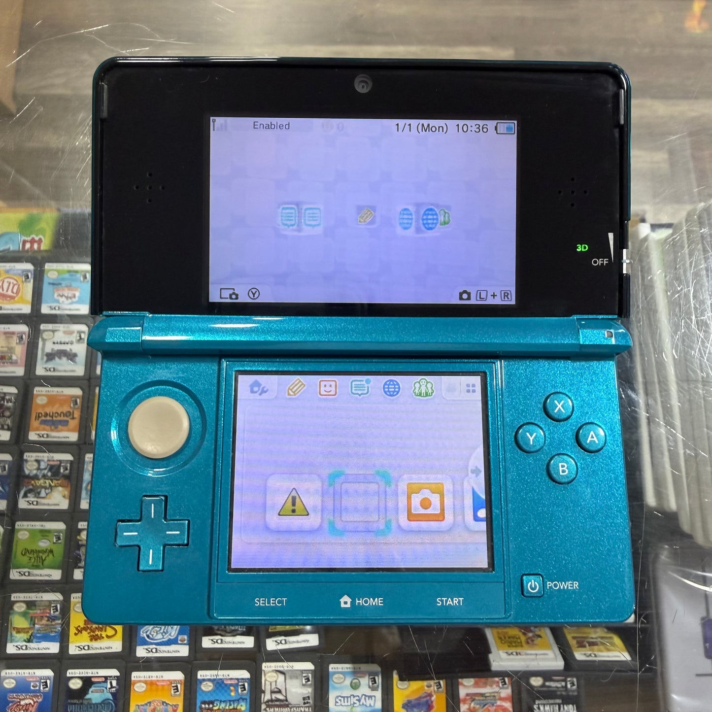 Aqua Blue Nintendo 3DS Handheld System With Charger (Region Free) (JAPANESE TO US)