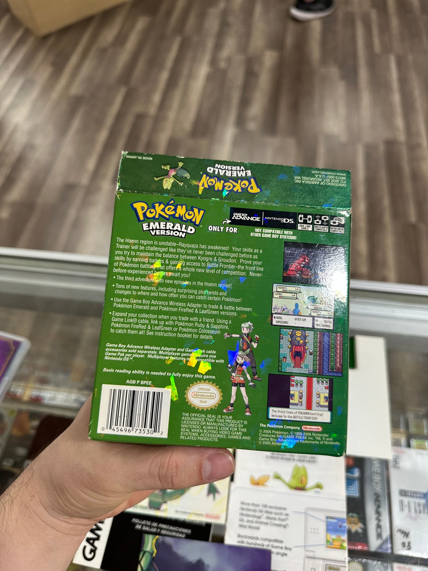 Pokémon Emerald Nintendo Gameboy Advance CIB Authentic With Poster