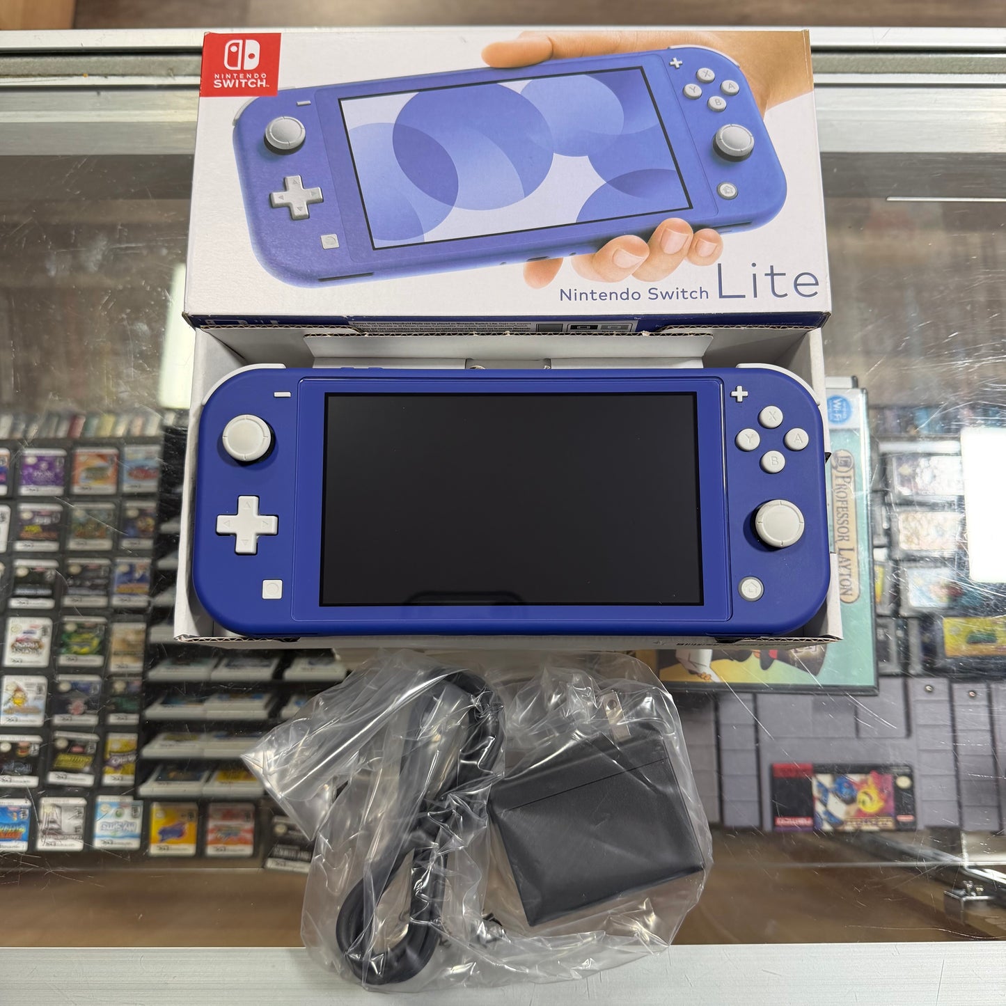 Nintendo Switch Lite [Blue] Nintendo Switch (Charger included)