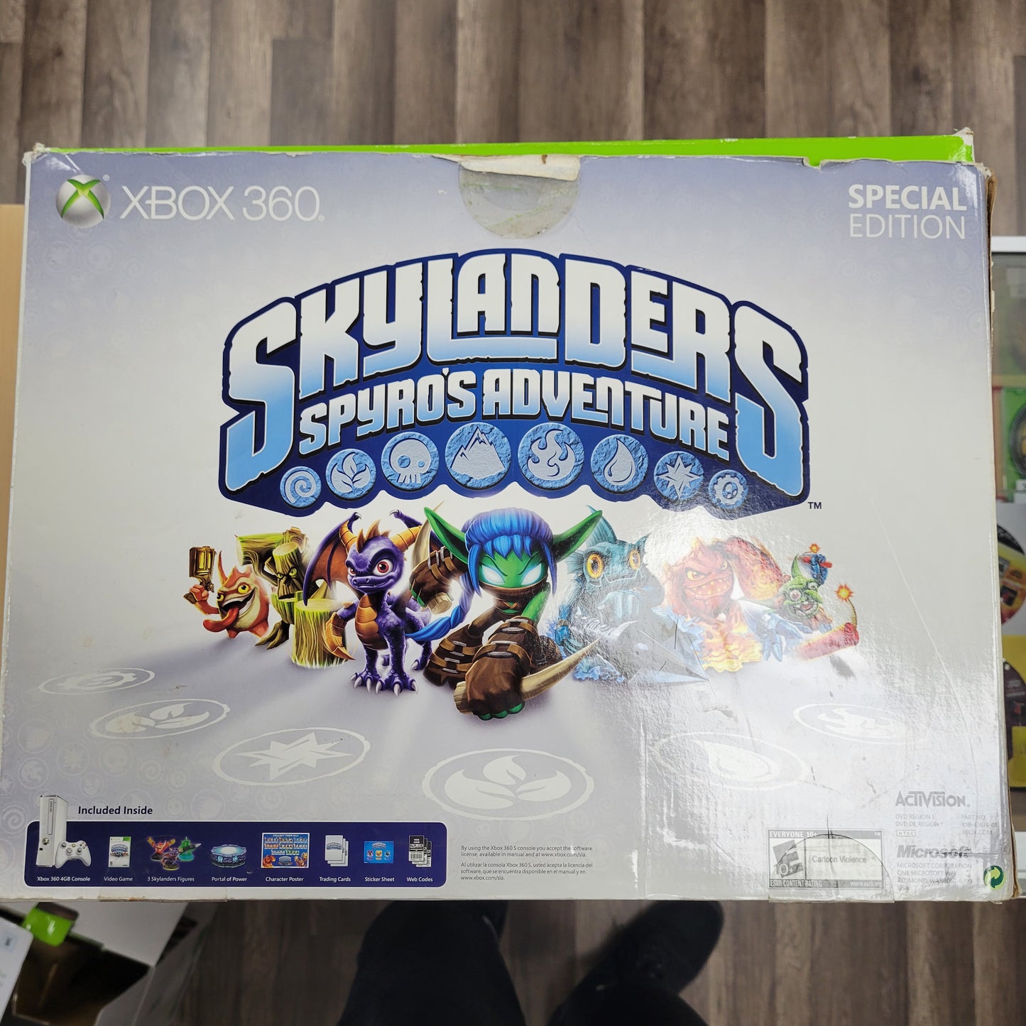 Xbox 360 Slim Console 4GB White Skylanders Bundle Xbox 360