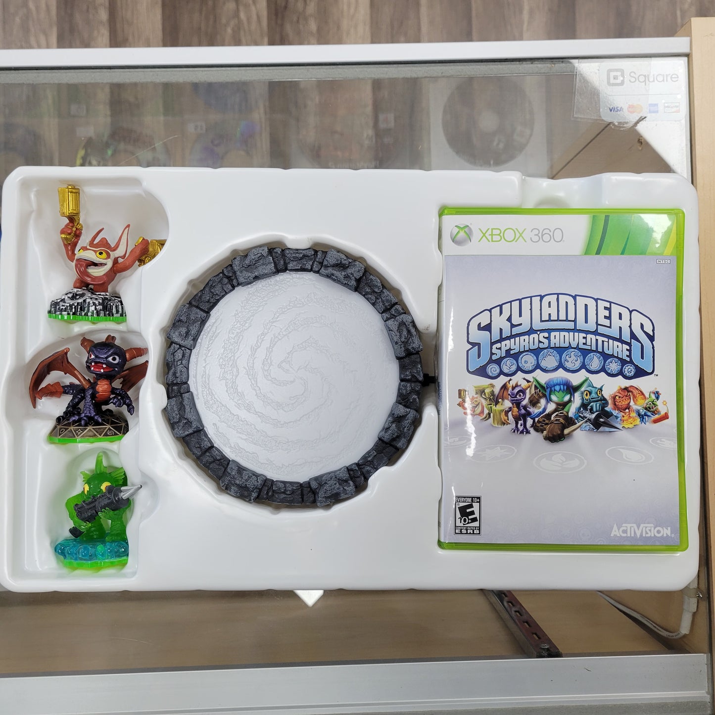 Xbox 360 Slim Console 4GB White Skylanders Bundle Xbox 360