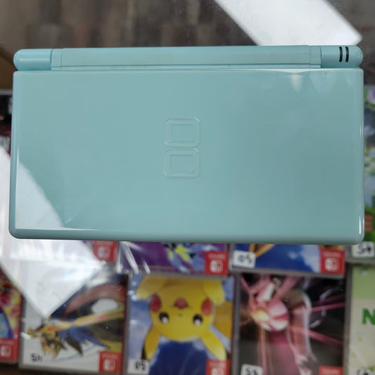 Turquoise Light Blue Nintendo DS Lite with charger