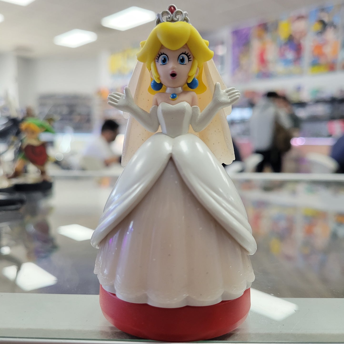 Princess Peach Wedding Amiibo