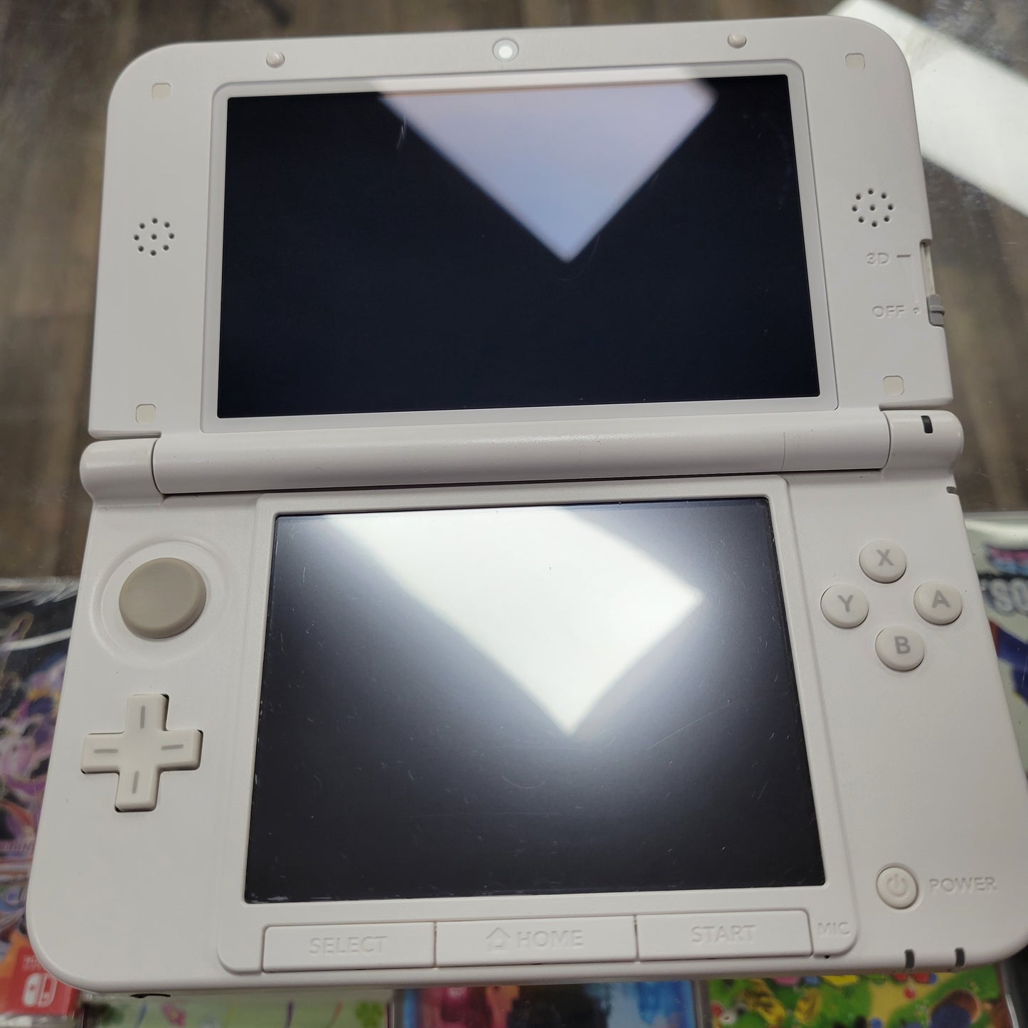Pikachu Nintendo 3DS XL