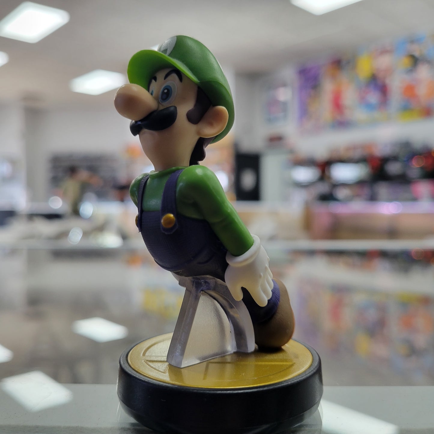 Smash Bros. Luigi Amiibo