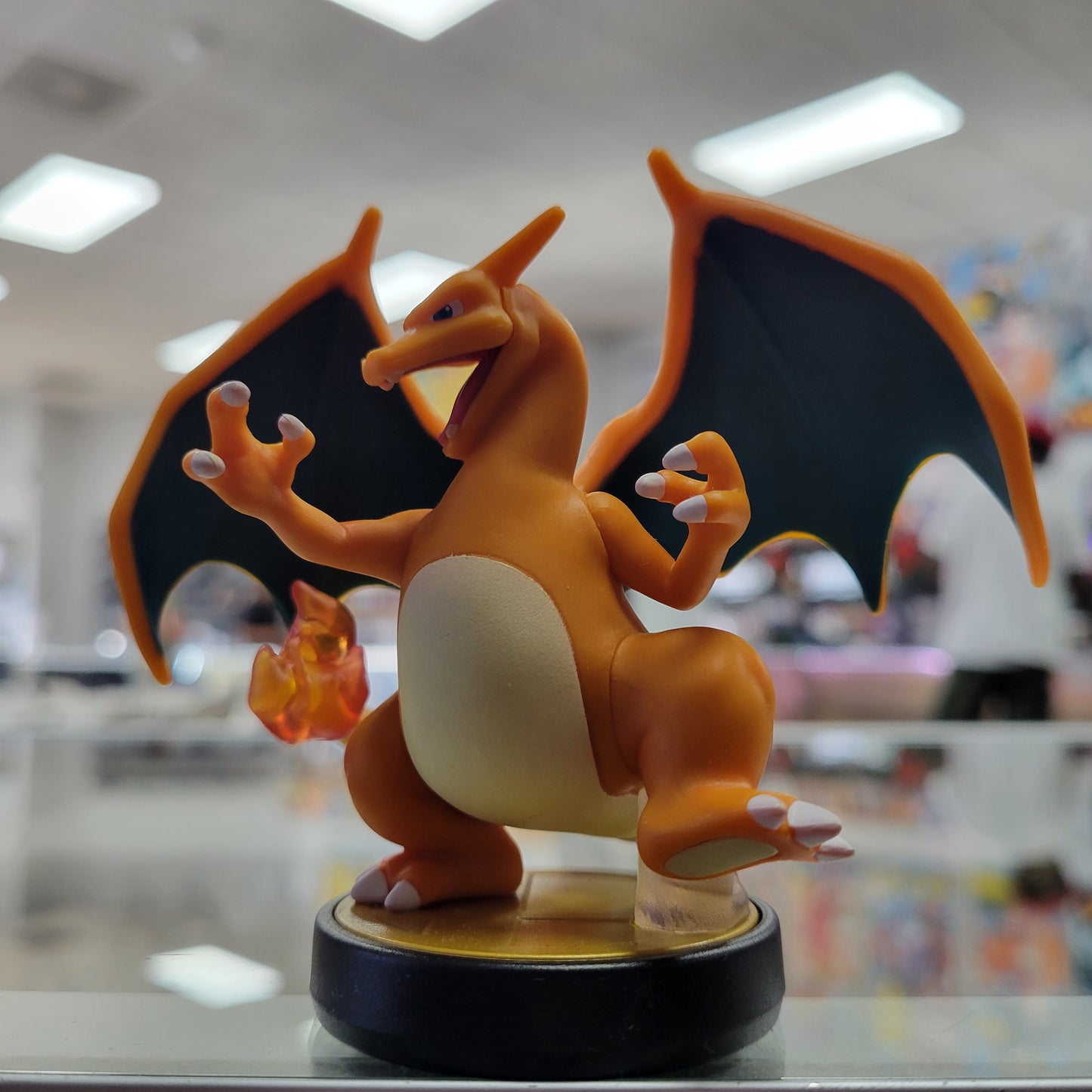 Charizard Amiibo