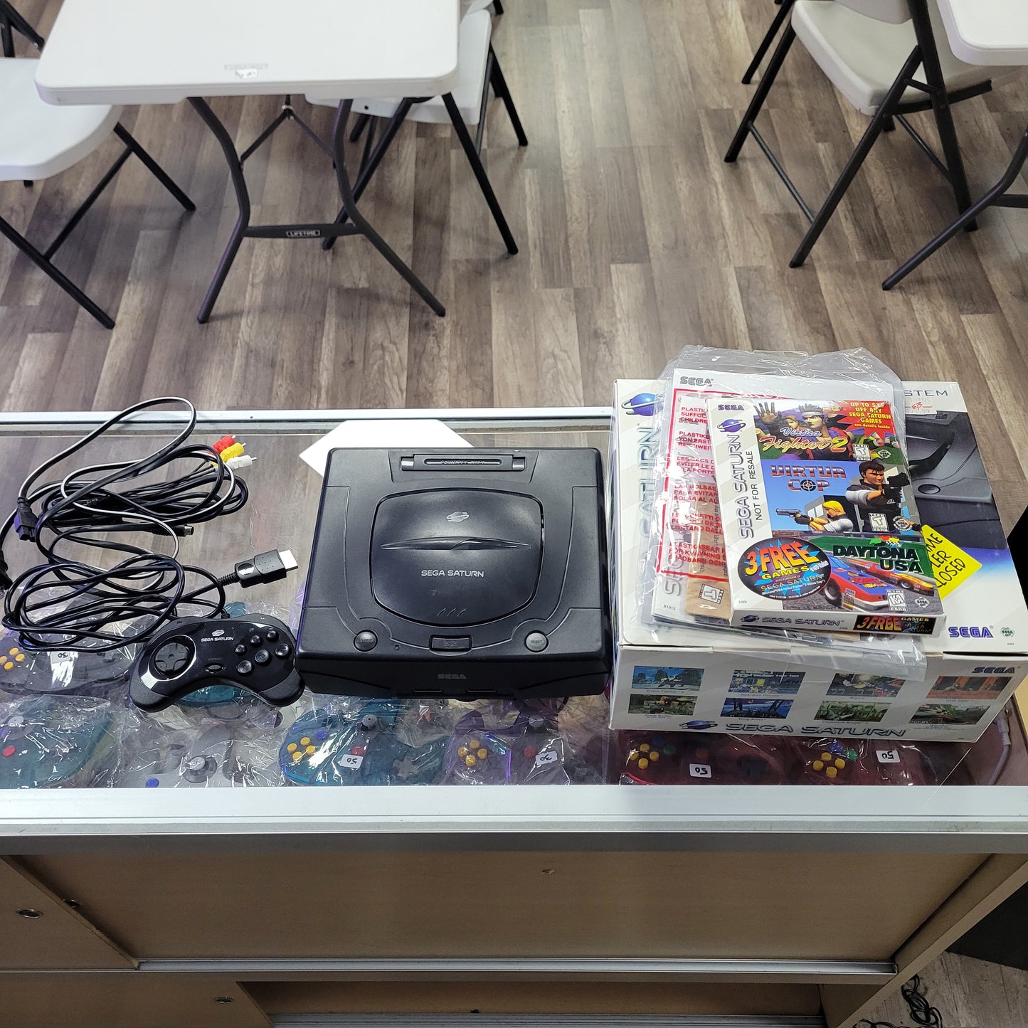 Sega Saturn System CIB (Clean System and Box)