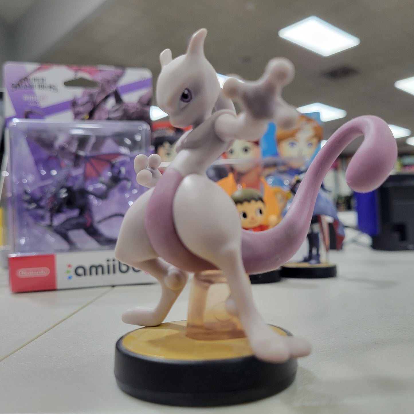 Mewtwo Amiibo
