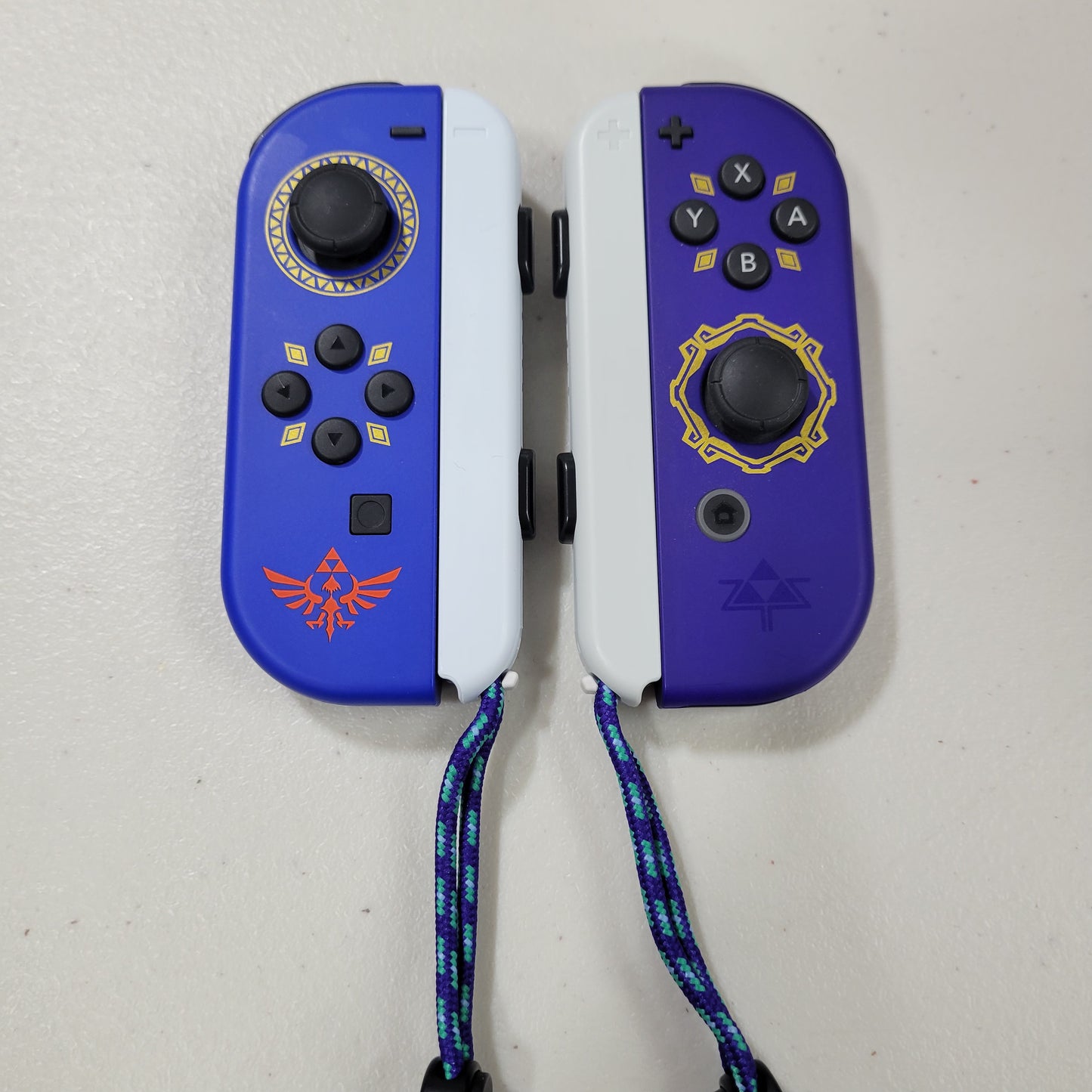 Nintendo Switch Zelda Joy Cons
