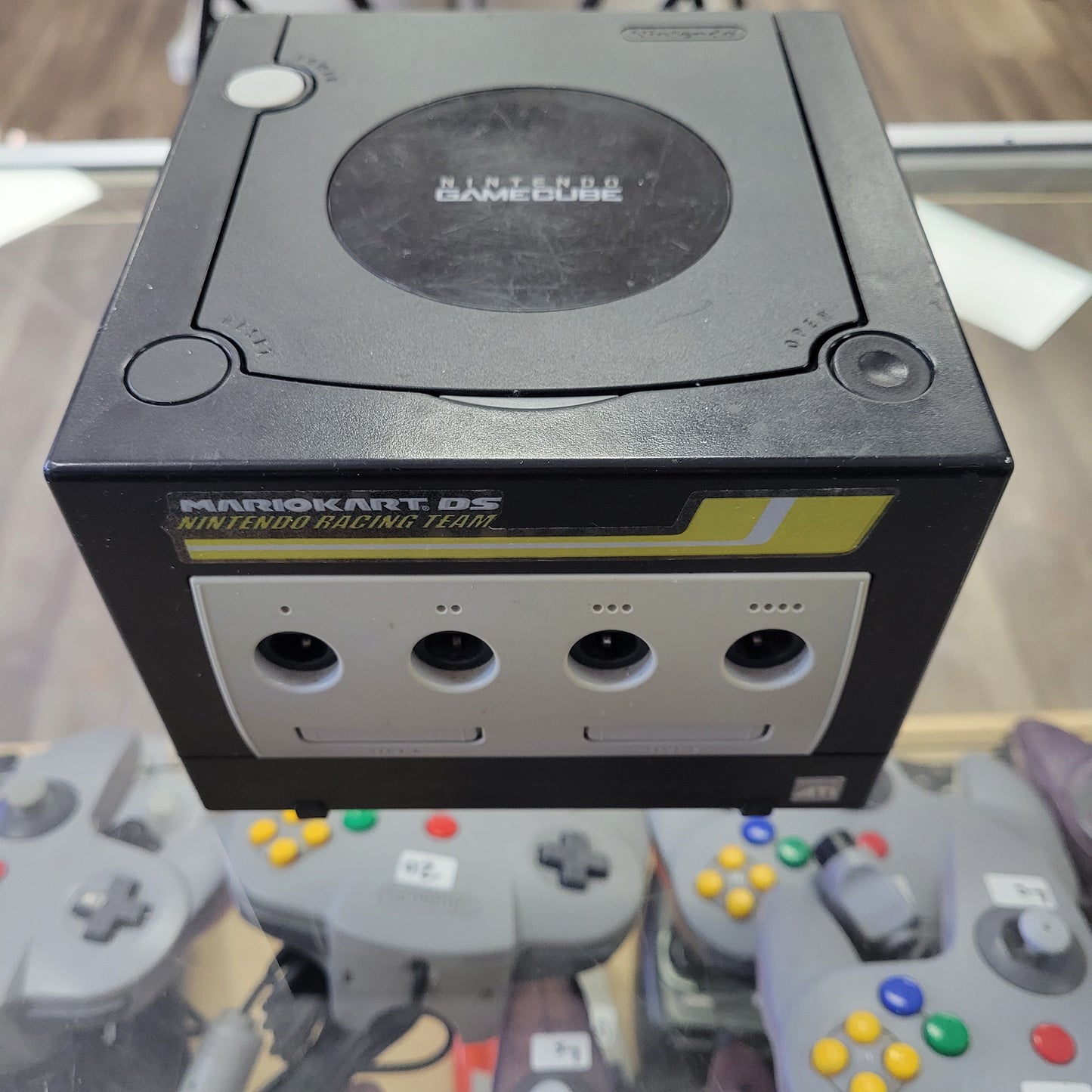 Black Nintendo Gamecube System CIB with all cords and a controller