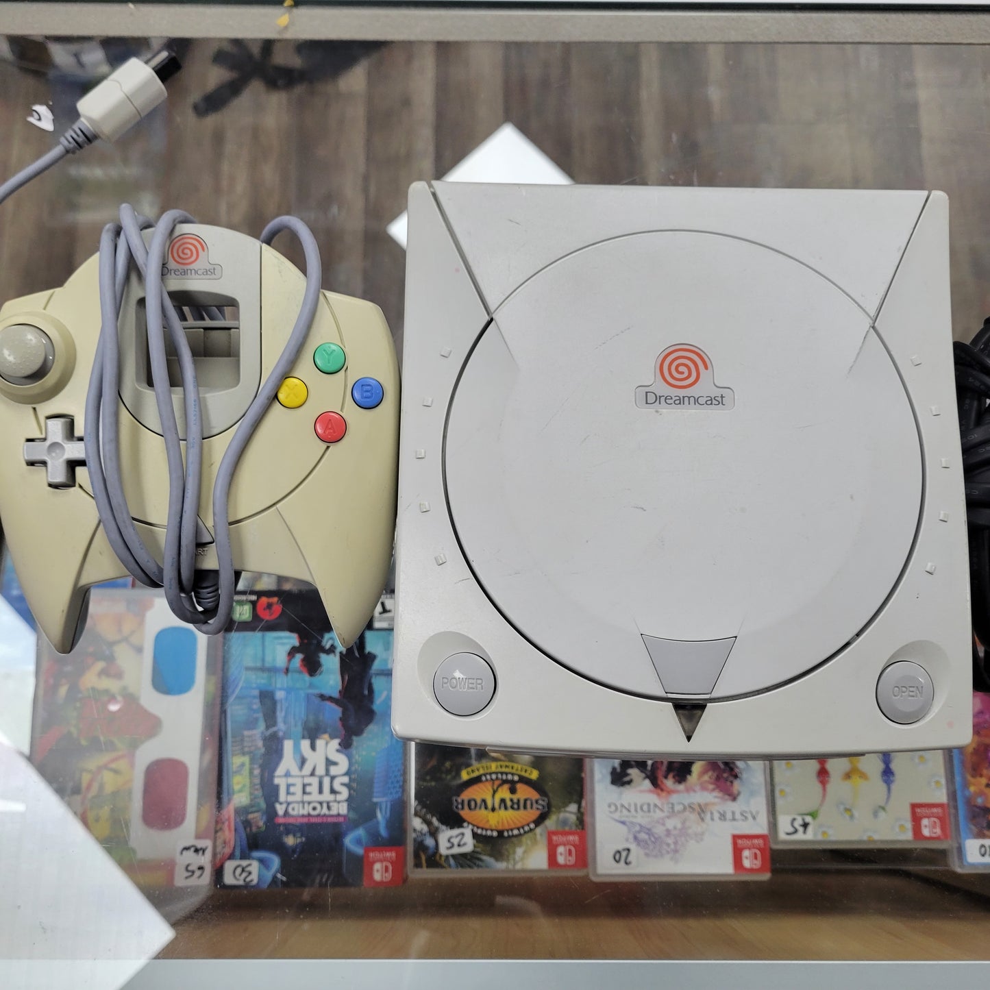 Sega Dreamcast System Controller and Cables included No Vmu