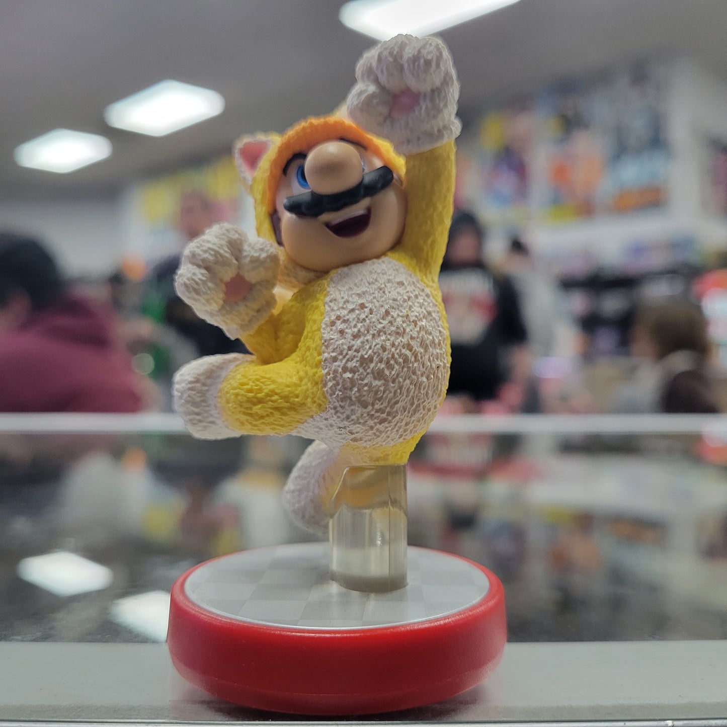 Cat Mario Amiibo