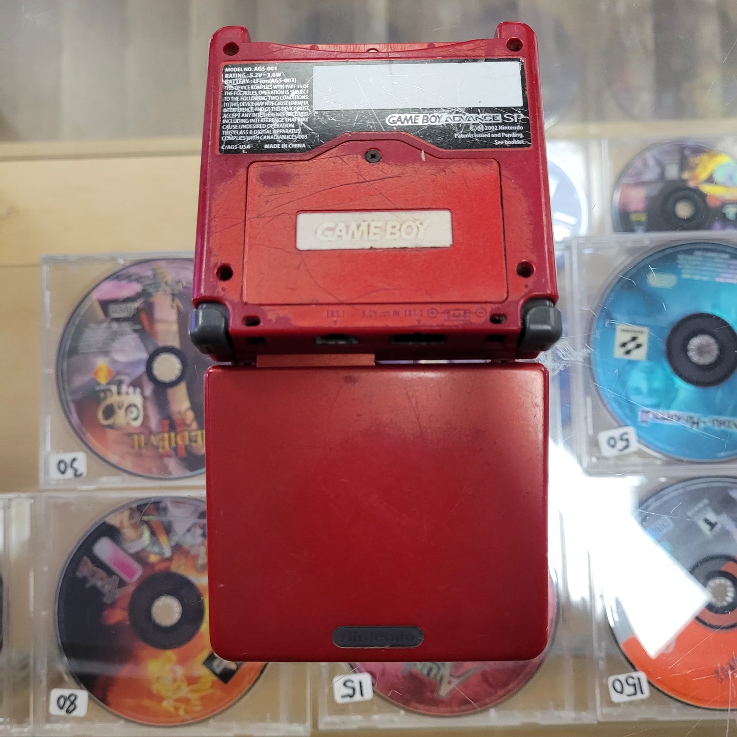 Red Gameboy Advance SP