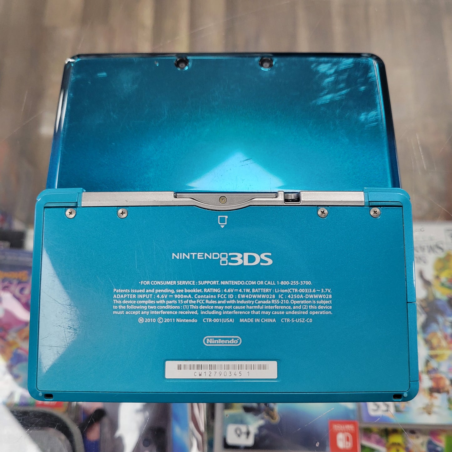 Blue Nintendo 3DS With Charger