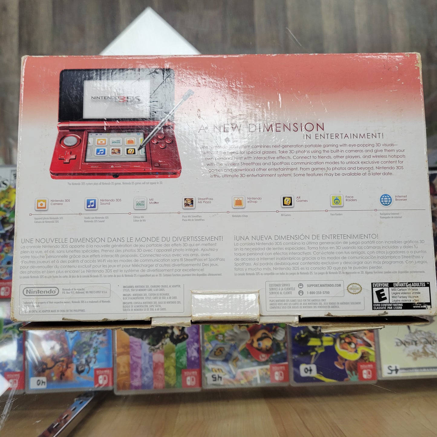 Red Nintendo 3DS CIB [Well Worn] [Rubber Thumbstick Missing]