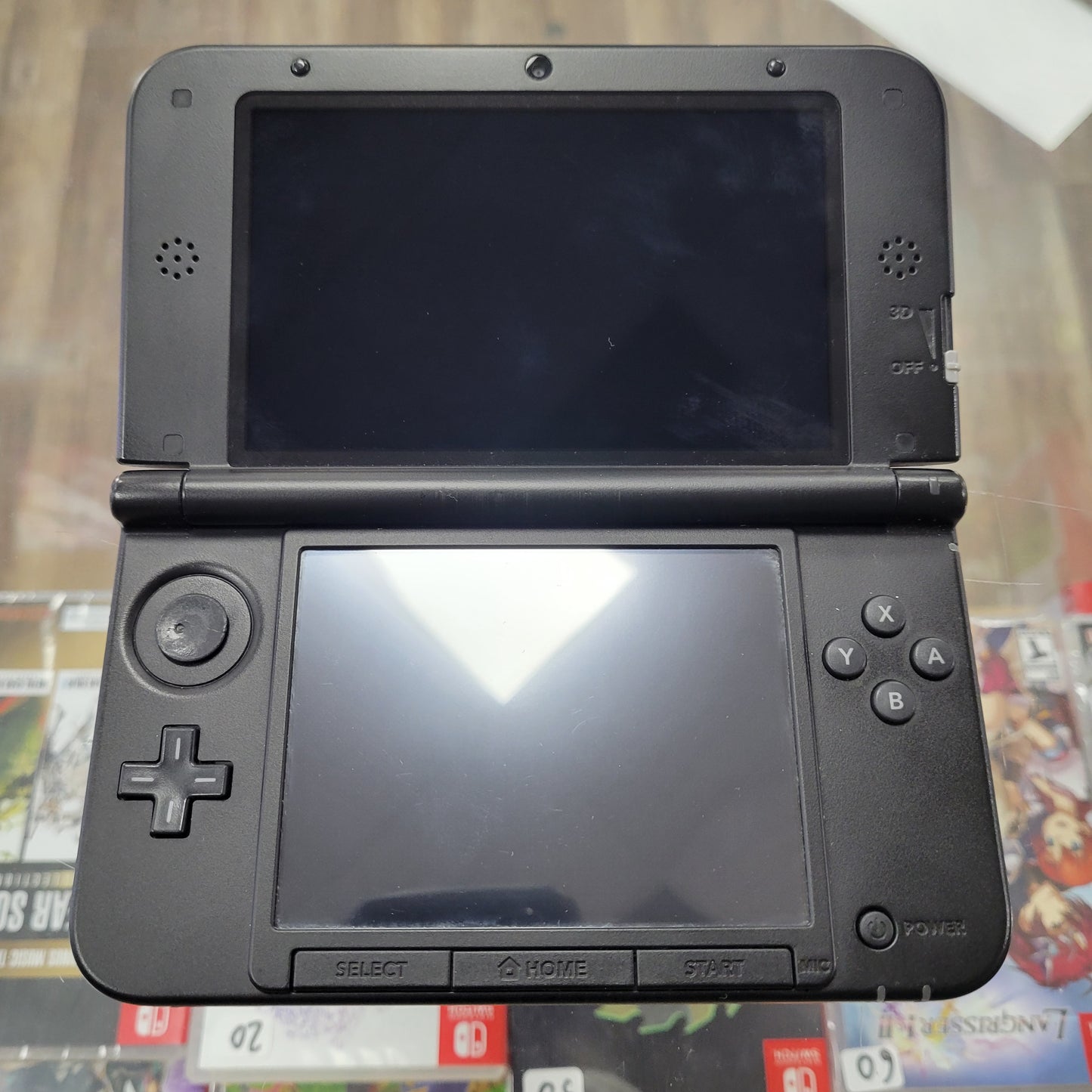 Blue Nintendo 3DS XL With Charger