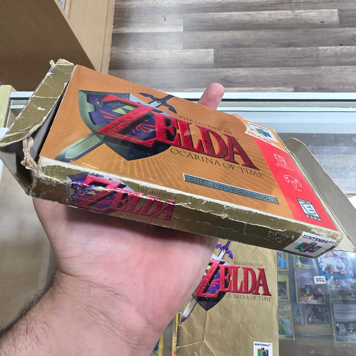 Zelda Ocarina of Time [Collector's Edition] Nintendo 64 (BOX IS ROUGH CONDITION) with Box Protector