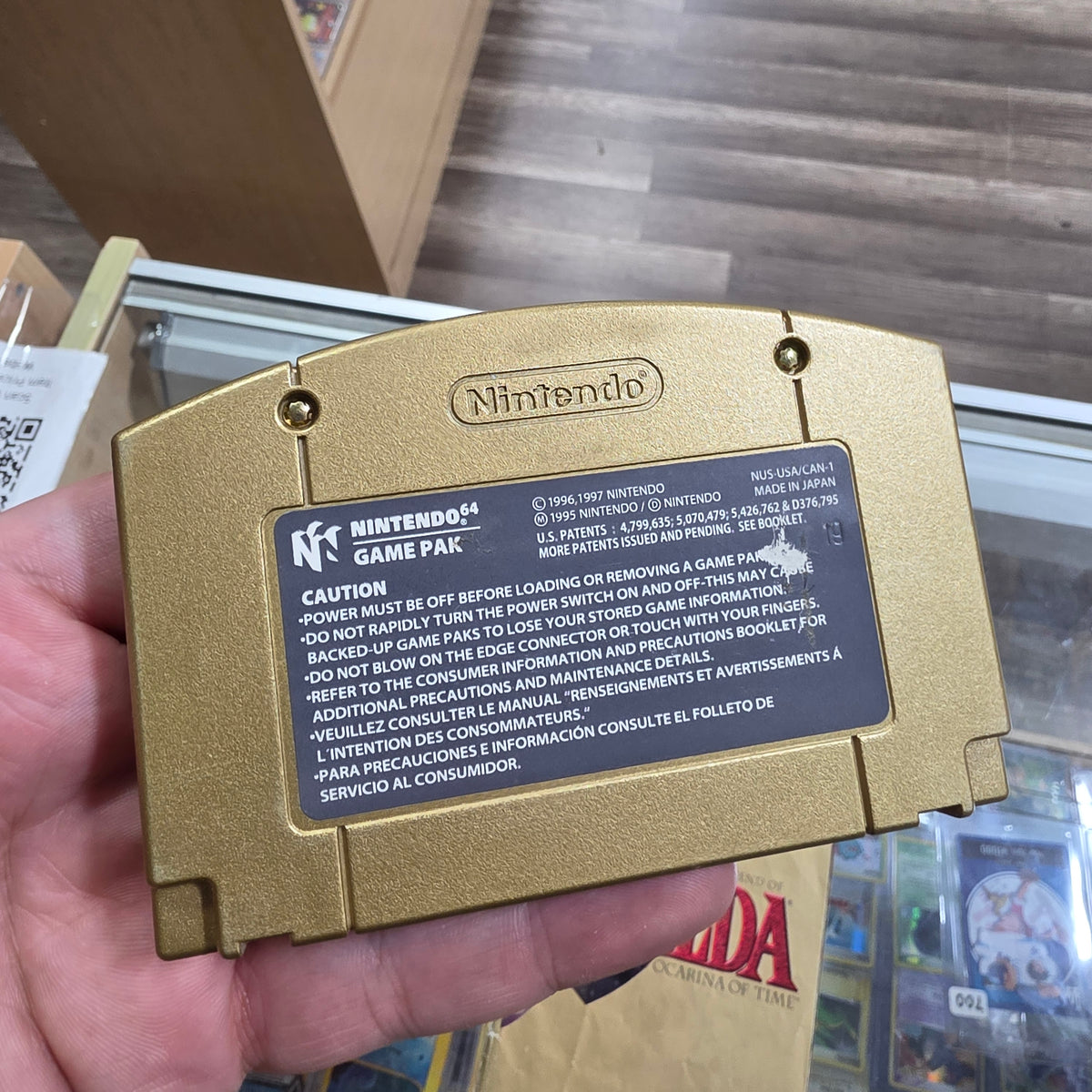 Zelda Ocarina of Time [Collector's Edition] Nintendo 64 (BOX IS ROUGH CONDITION) with Box Protector