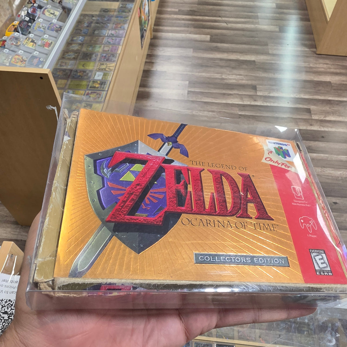 Zelda Ocarina of Time [Collector's Edition] Nintendo 64 (BOX IS ROUGH CONDITION) with Box Protector