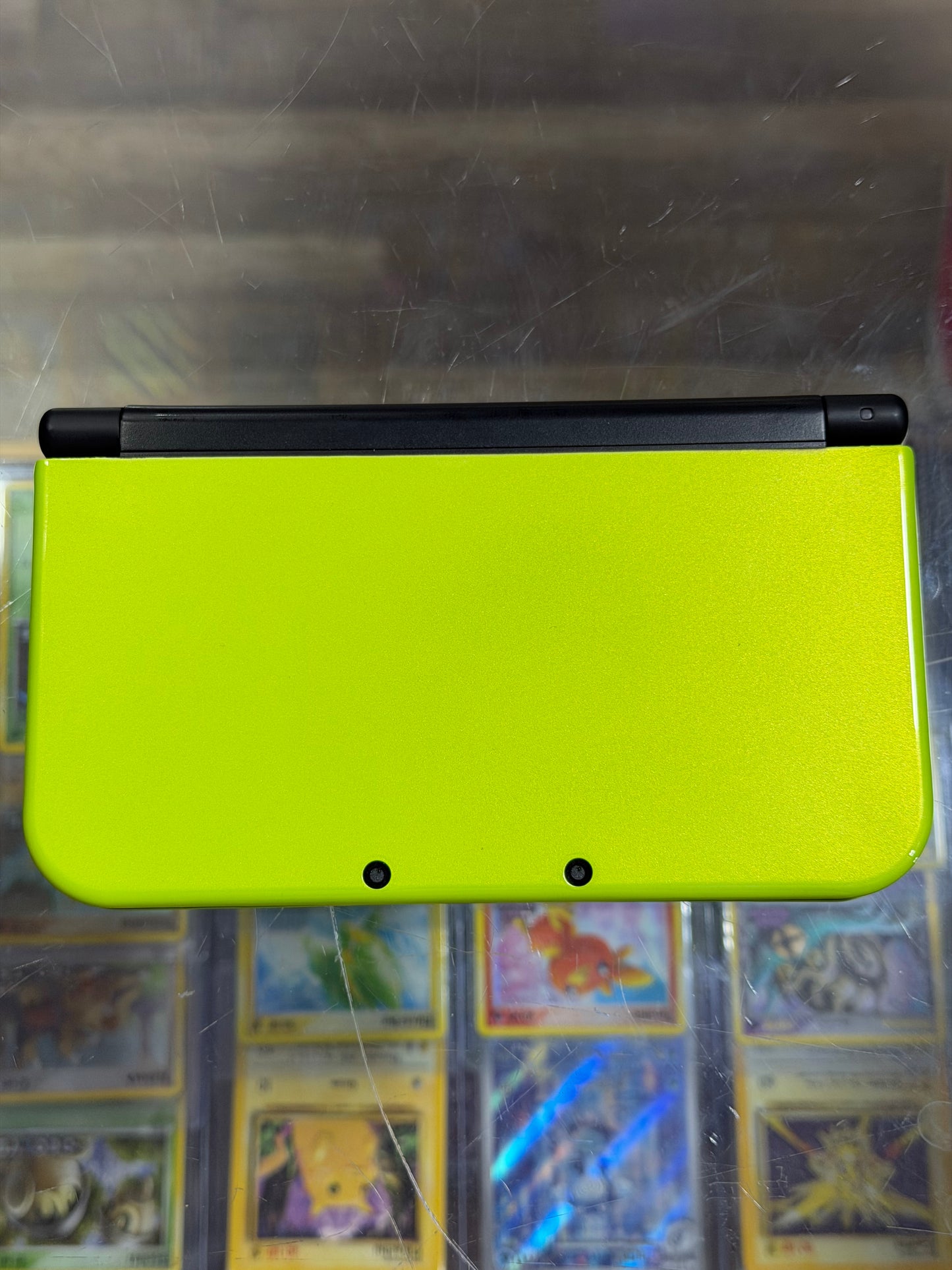 Lime Green “New” Nintendo 3DS XL Handheld System With Charger (Region Free)(JAPANESE TO US) (Digital Games 512 GB)