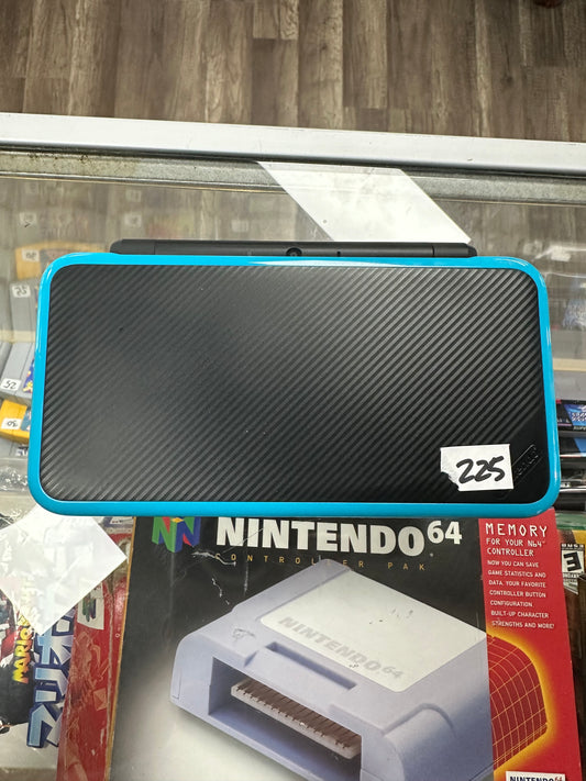 “New” Nintendo 2DS XL System