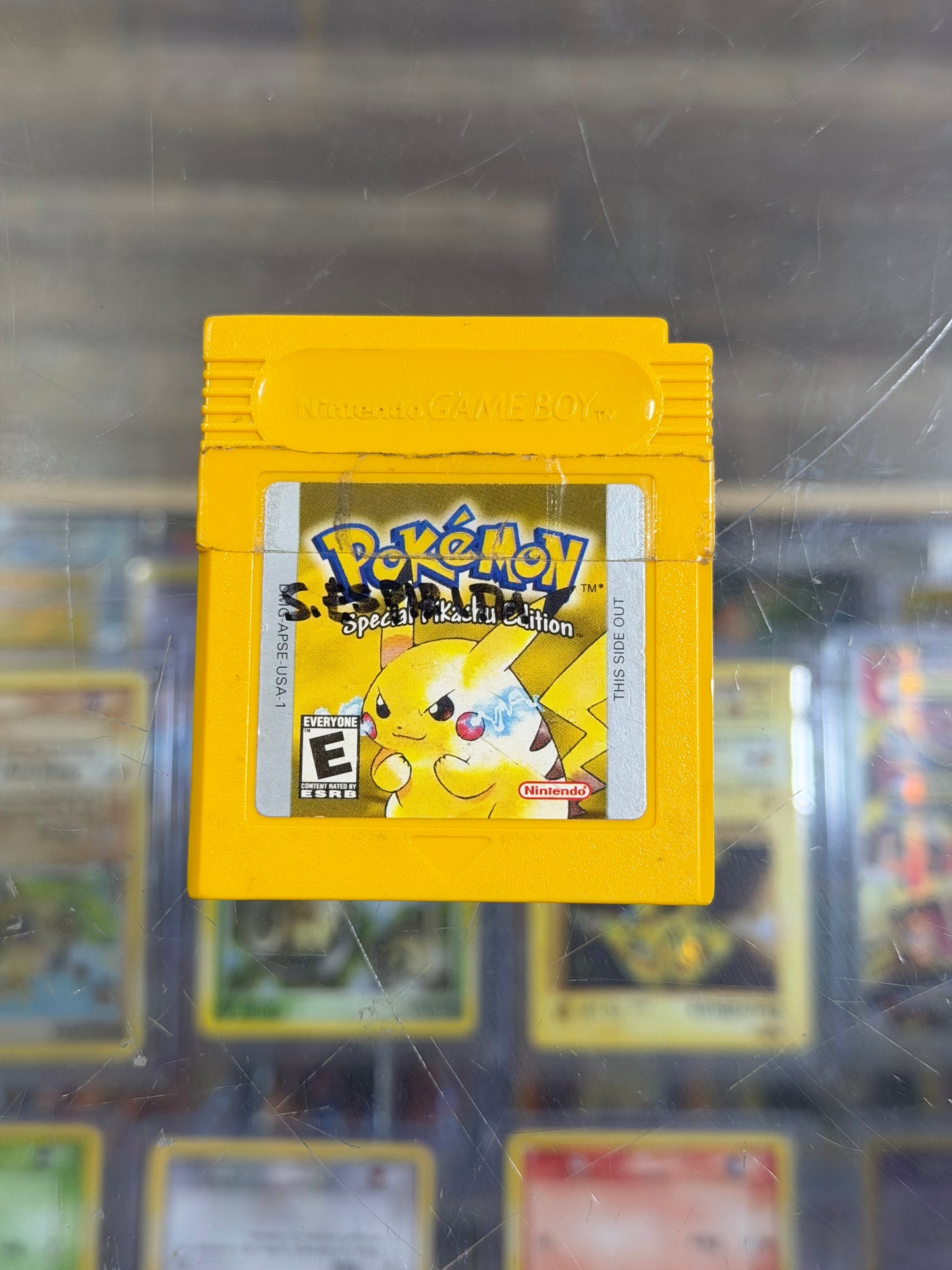 Pokémon Yellow Gameboy Color New Battery (Blockbuster)