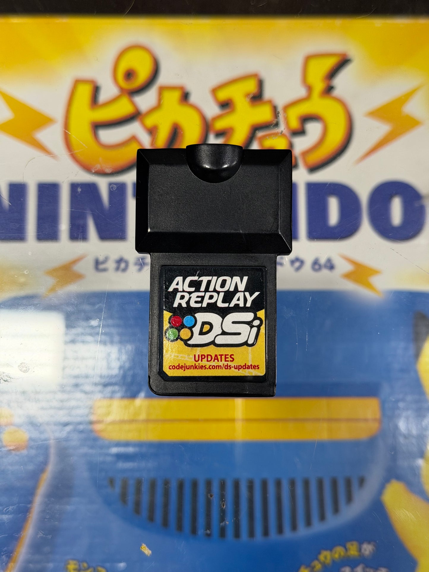 Action Replay DSi - Includes Pokemon Codes