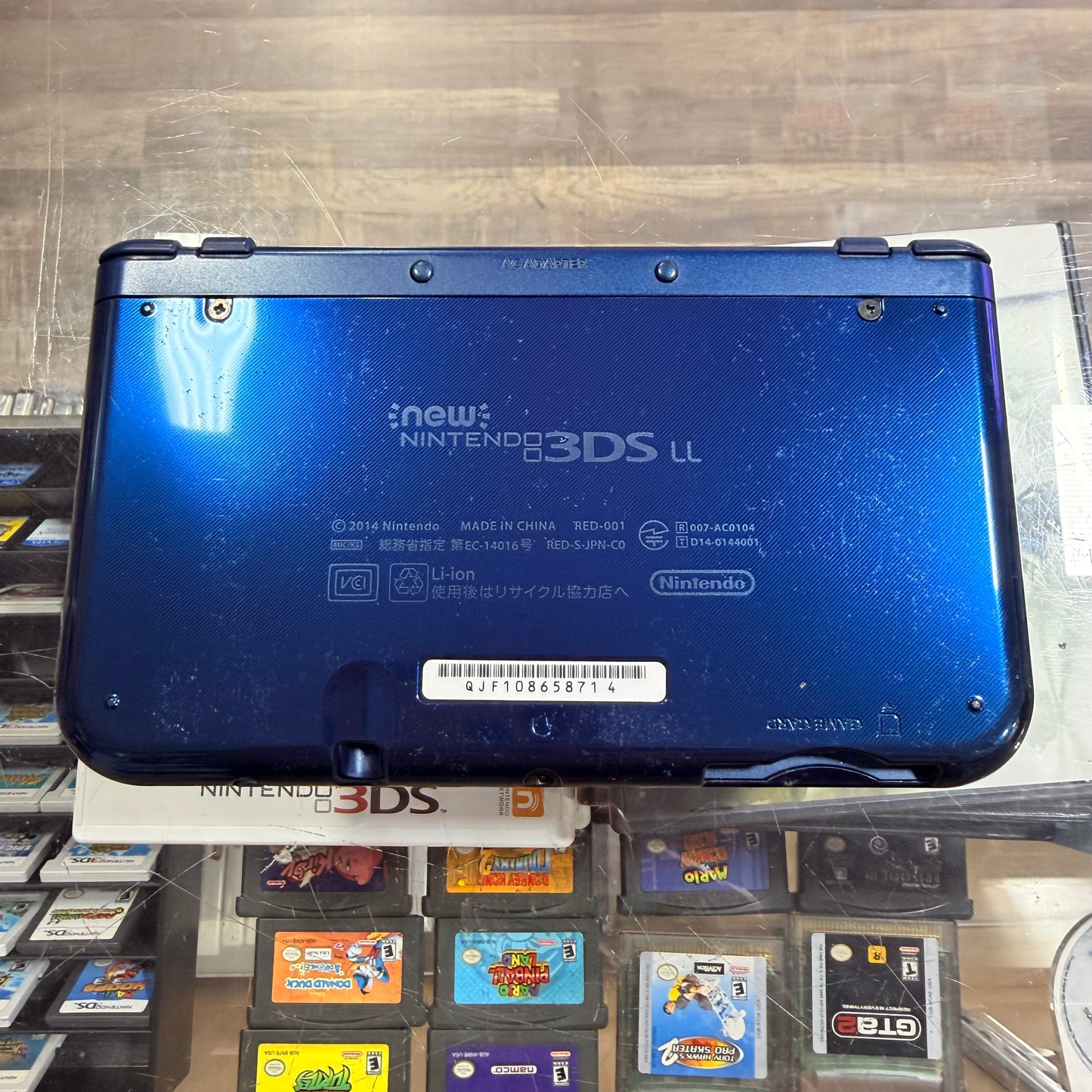 New Nintendo 3DS LL Metallic Blue JP Nintendo 3DS (Charger included) ( 8 7 1 4 )