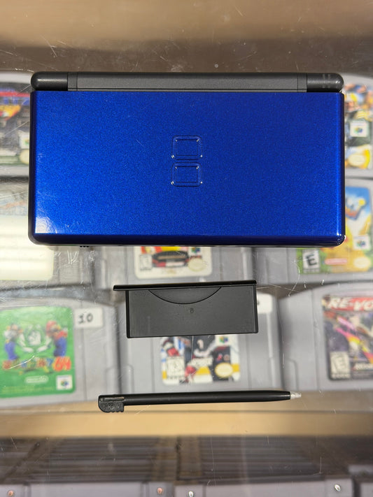 Nintendo DS Lite Blue with Charger
