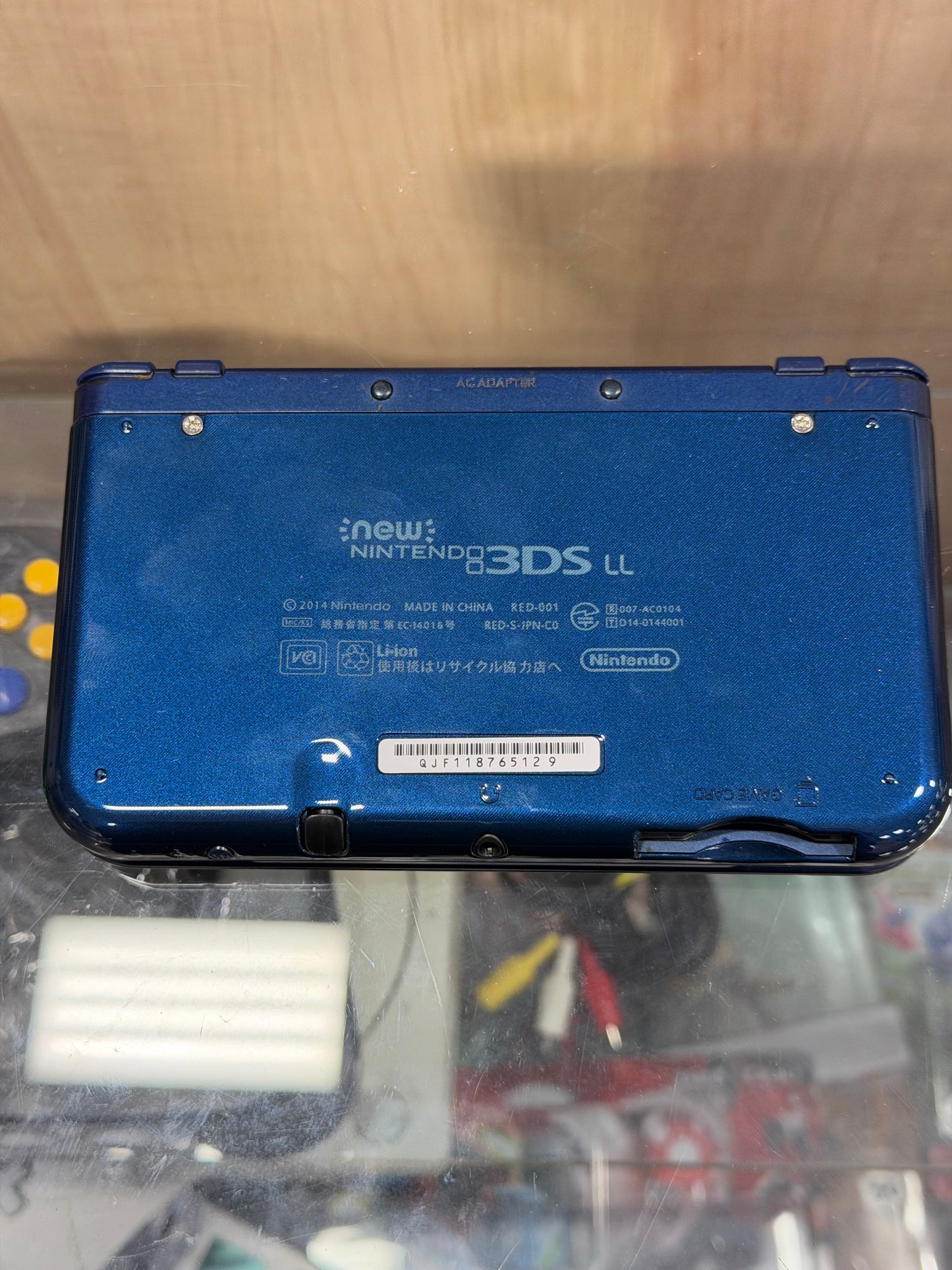 “New” Nintendo 3DS LL Metallic Blue (US Region) with Charger