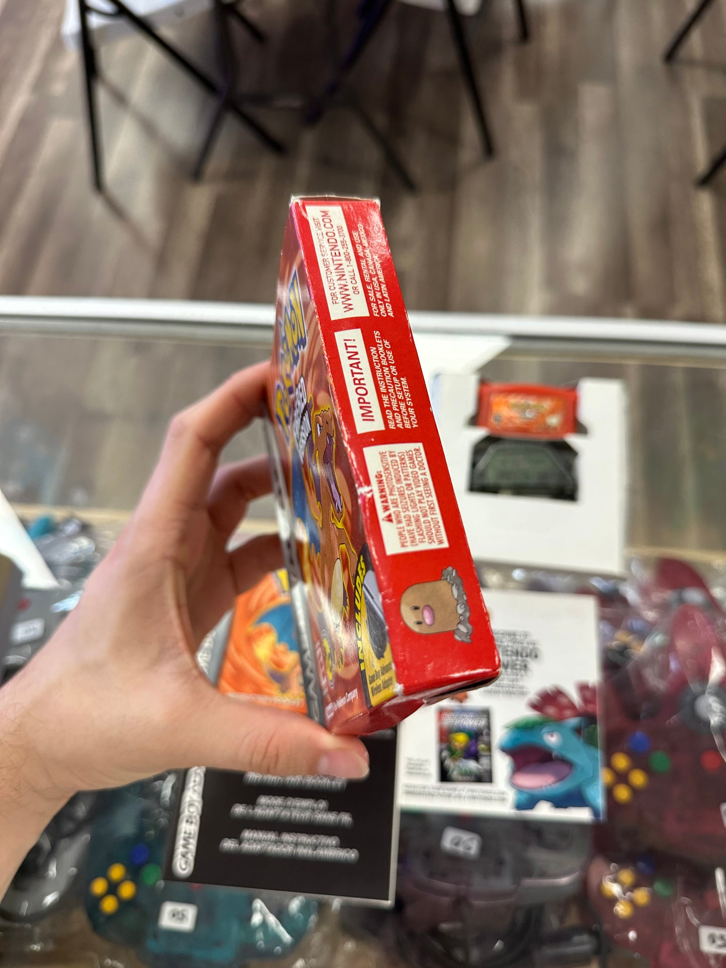 Pokémon FireRed Nintendo Gameboy Advance CIB Authentic