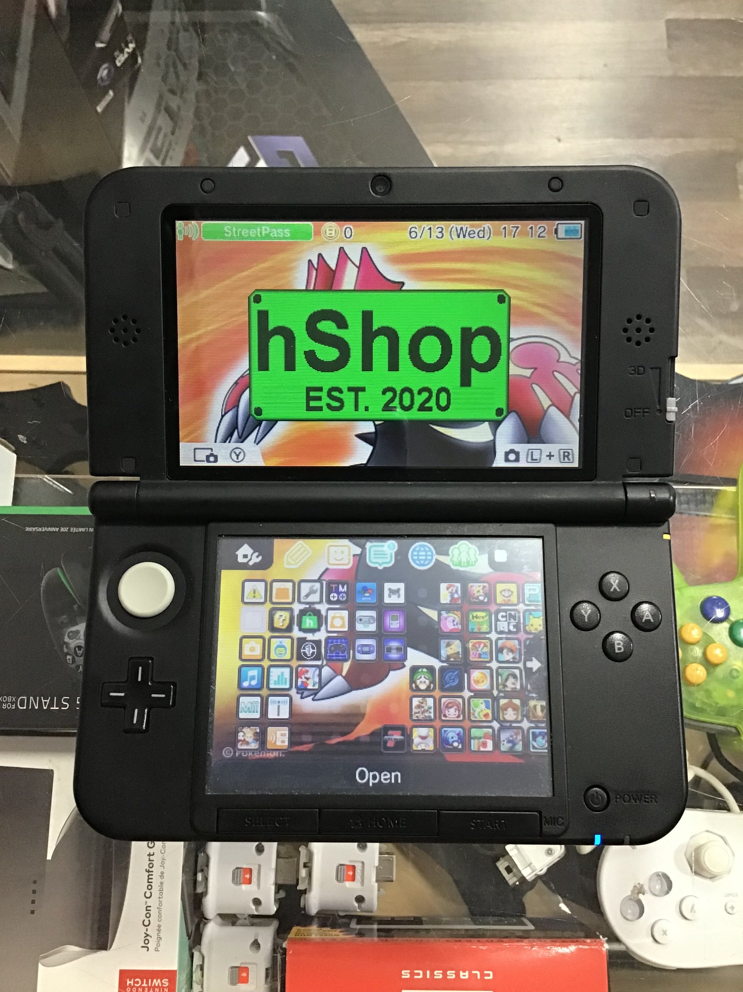 Custom Nintendo 3DS XL Handheld System w/ Charger [(Has Digital Games)(Custom Reshell)] 512GB