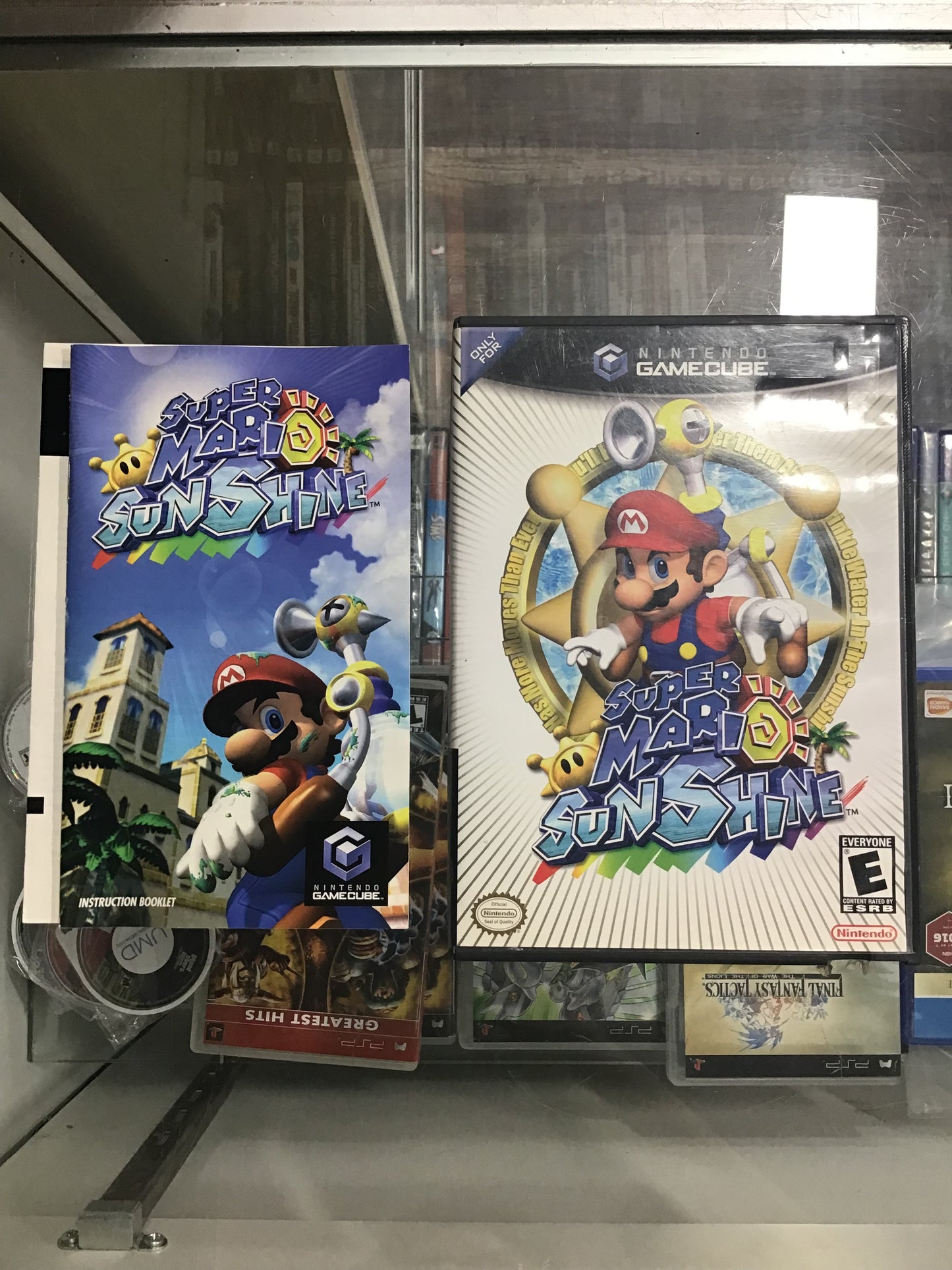 Super Mario Sunshine Nintendo GameCube Case and Manual ONLY