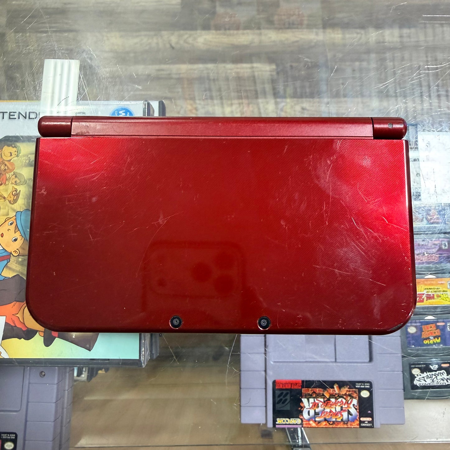 New Nintendo 3DS XL Red Nintendo 3DS (Charger included)