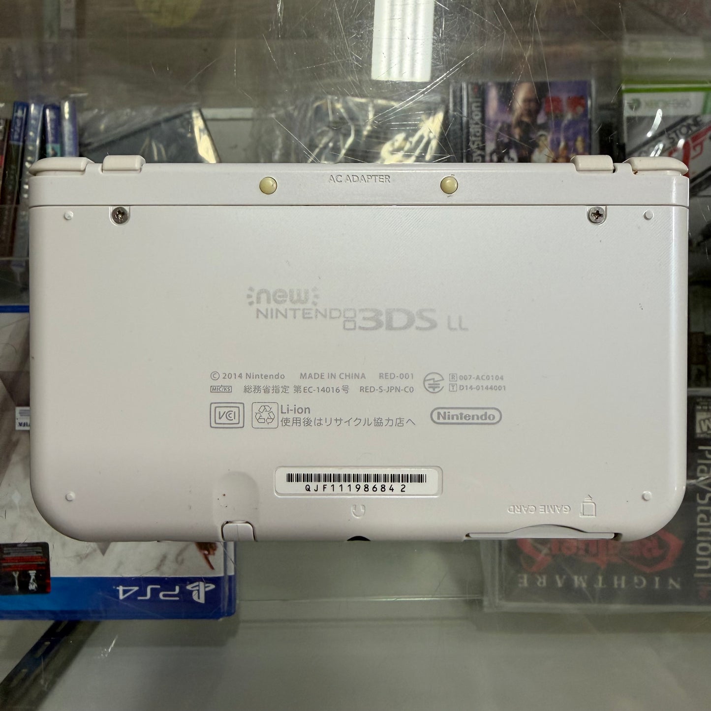 New Nintendo 3DS LL Pearl White JP Nintendo 3DS - Dual IPS (Japanese Region Only) (digital games installed)