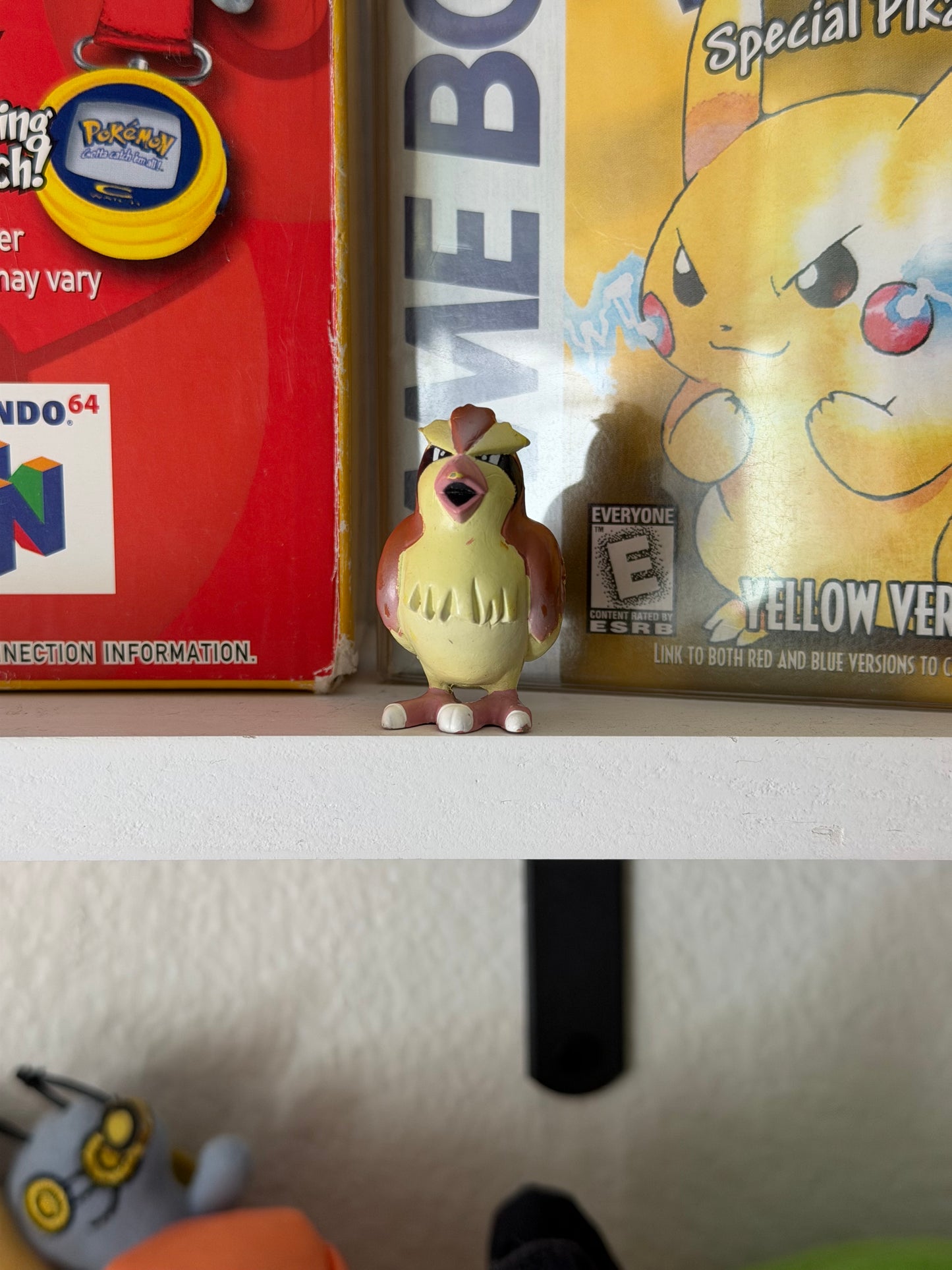 Pidgey Tomy Pokemon Figure