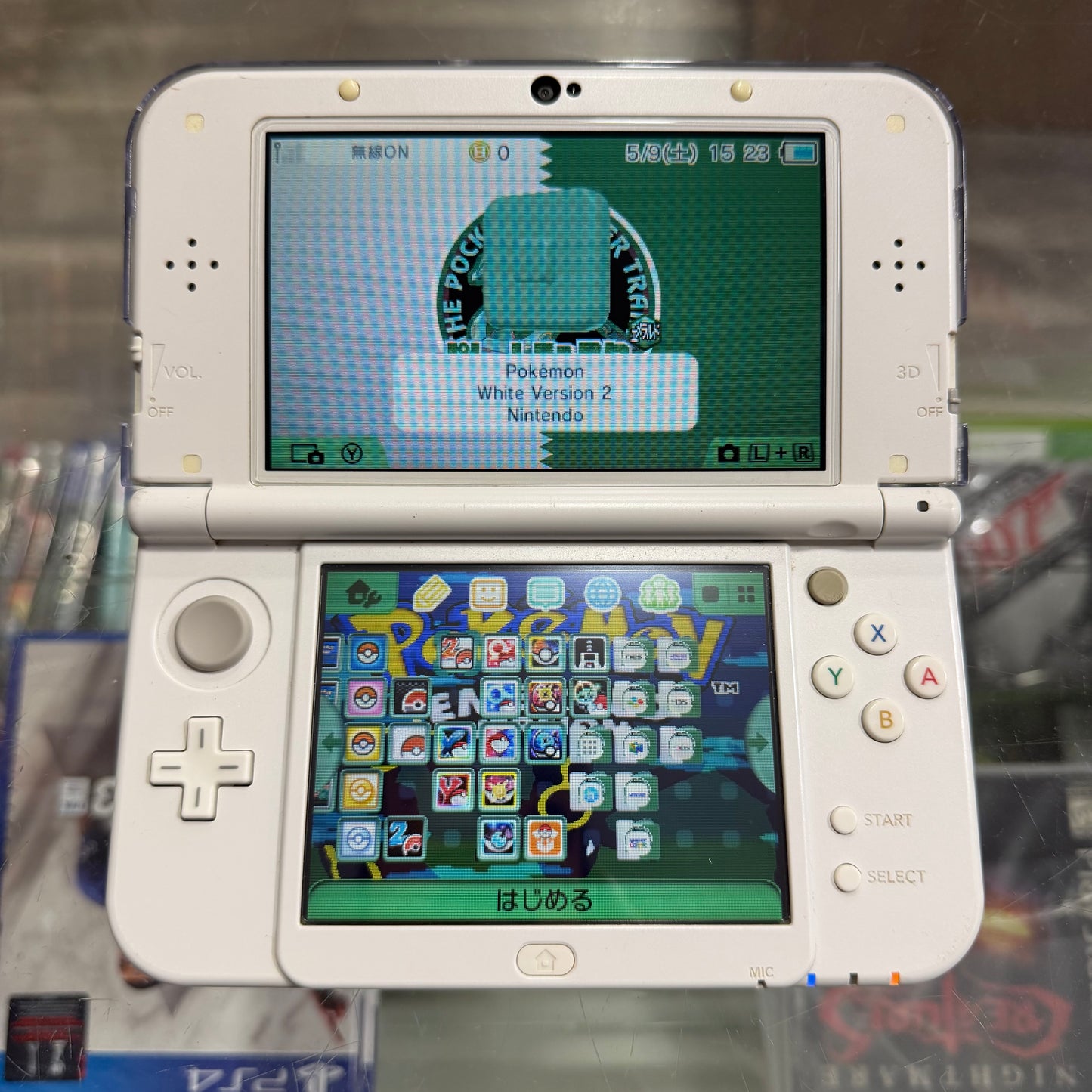 New Nintendo 3DS LL Pearl White JP Nintendo 3DS - Dual IPS (Japanese Region Only) (digital games installed)