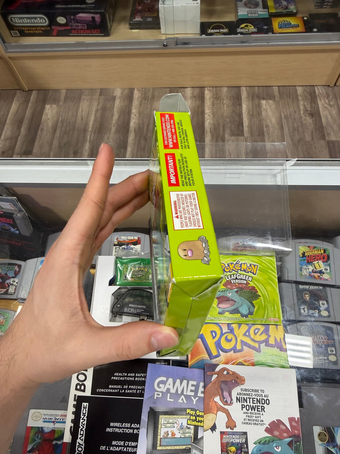 Pokémon LeafGreen (Authentic) CIB with Poster Nintendo Gameboy Advance