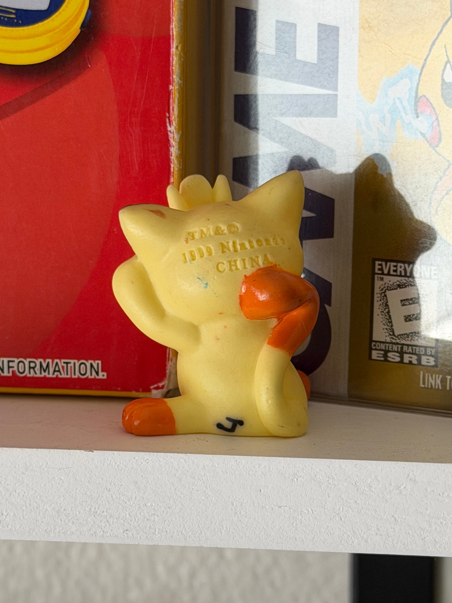 Meowth Tomy Pokemon Figure