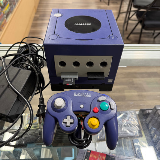 Indigo GameCube with Gameboy Player (all cables and controller included) (Swiss)