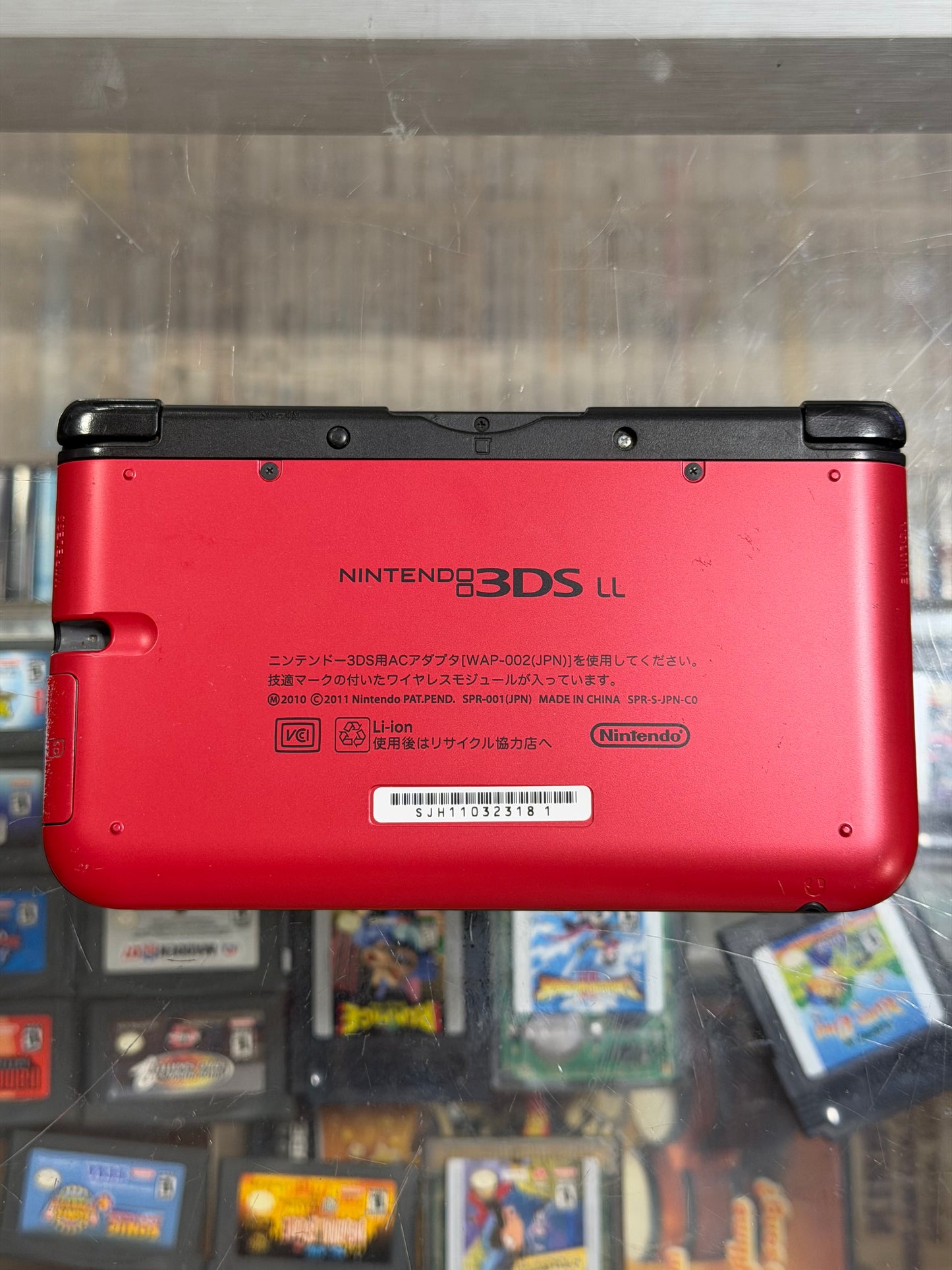 Red Nintendo 3DS XL Handheld System With Charger (Region Free)(JAPANESE TO US)