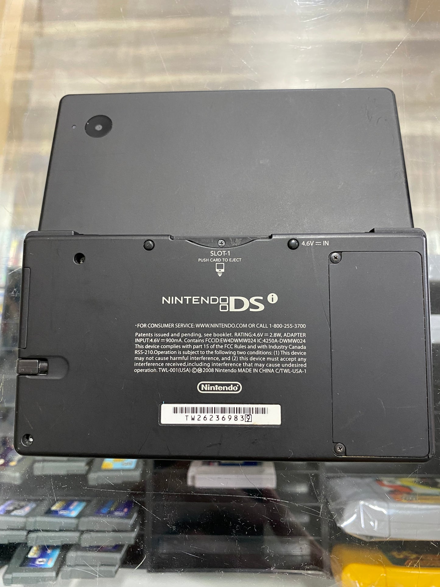 Black Nintendo DSi System (Comes With Charger) (No Stylus)